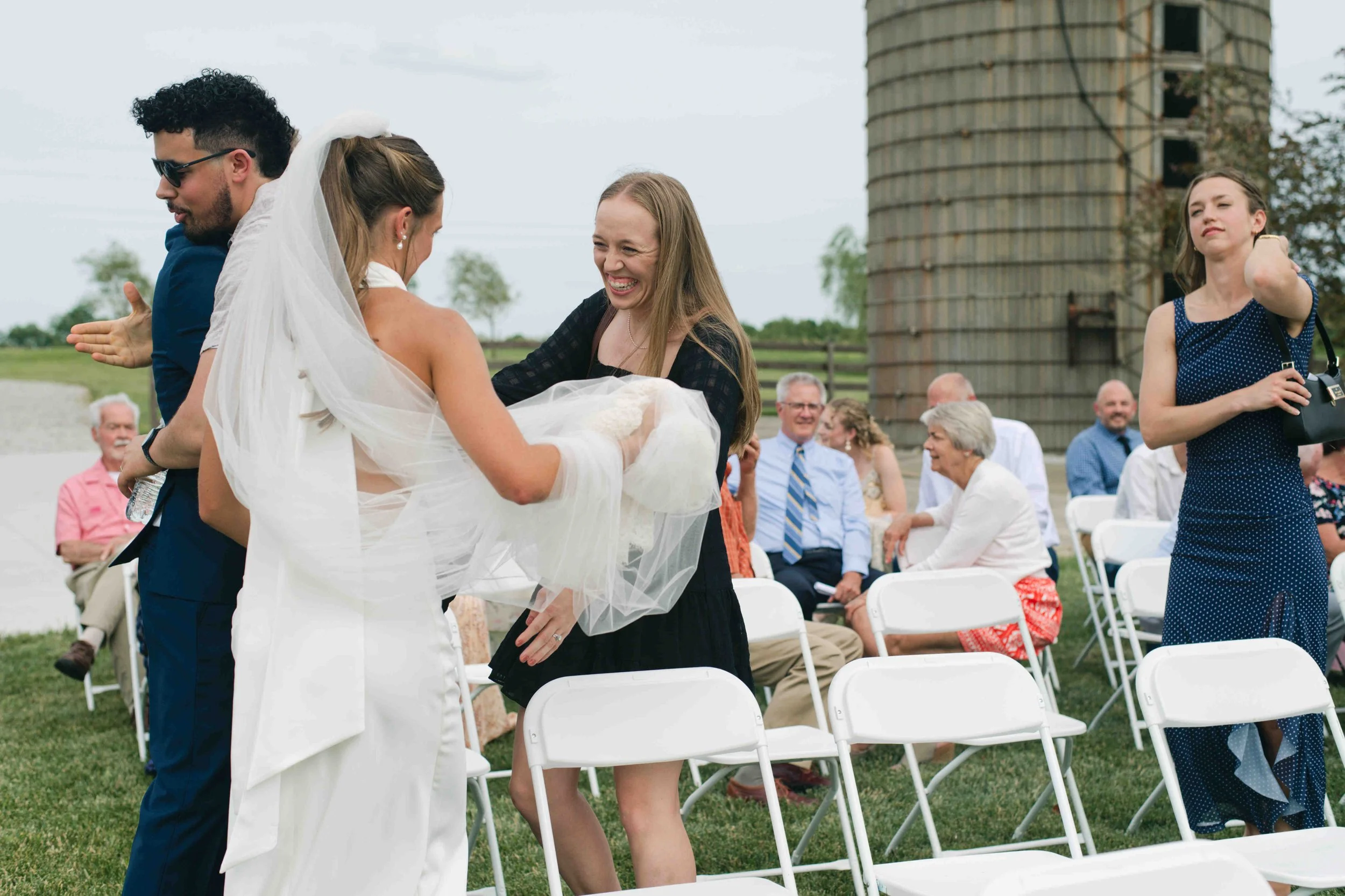 wedding-ceremony-rustic-barn-at-hopewell-2026-100.jpg