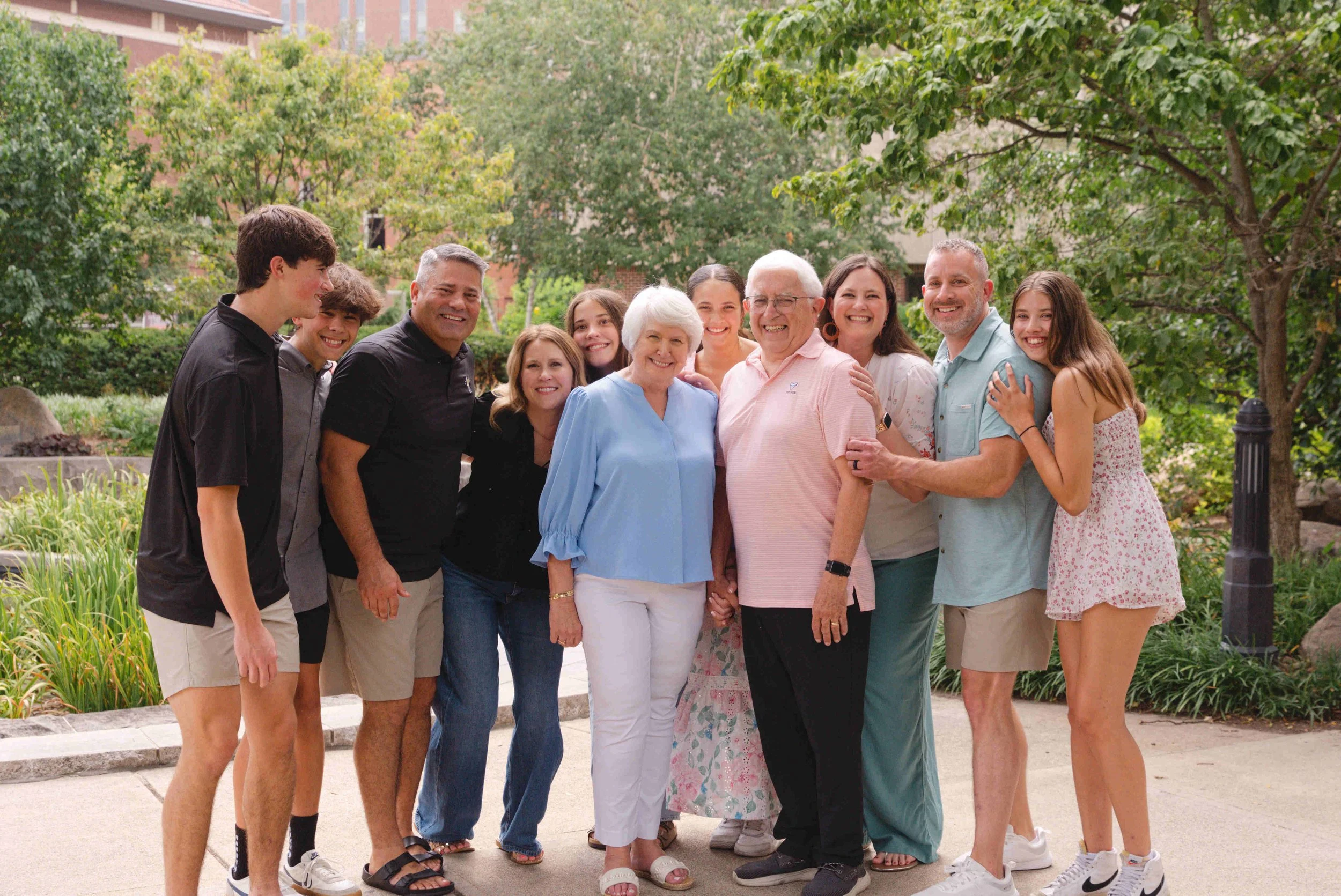 Extended-Family-pictures-Purdue-University-West-Lafayette-015.jpg