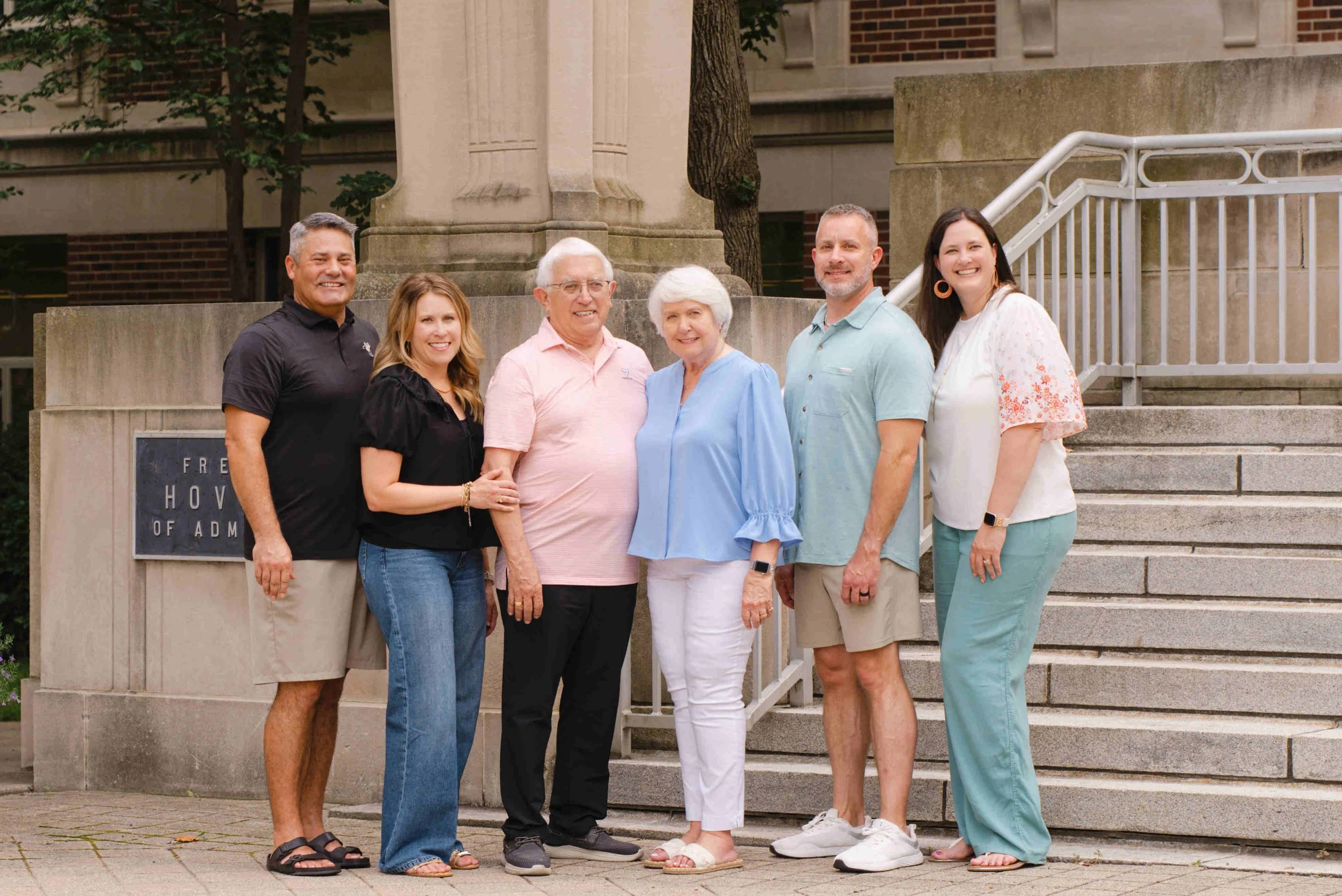 Extended-Family-pictures-Purdue-University-West-Lafayette-130.jpg