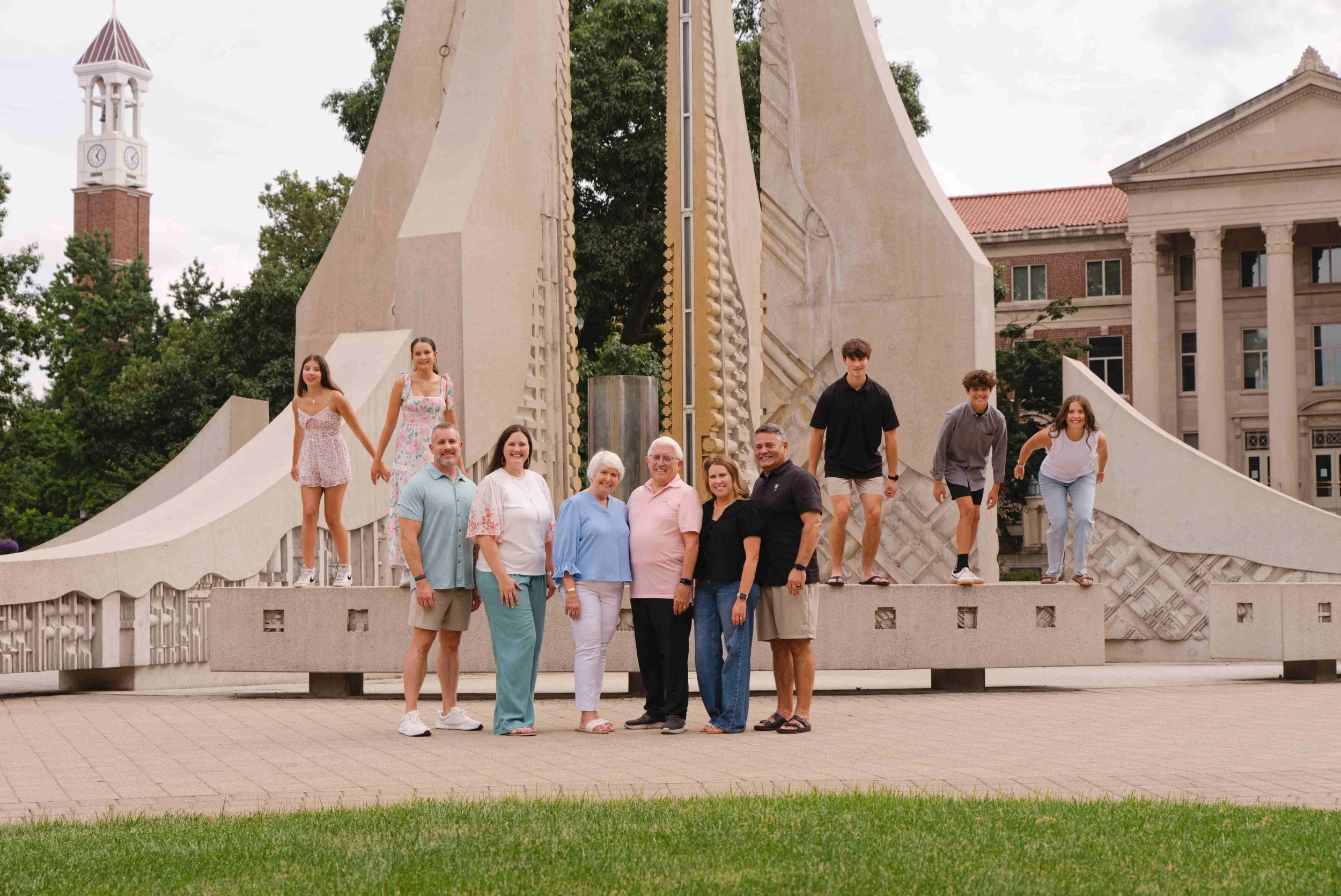 Extended-Family-pictures-Purdue-University-West-Lafayette-188.jpg