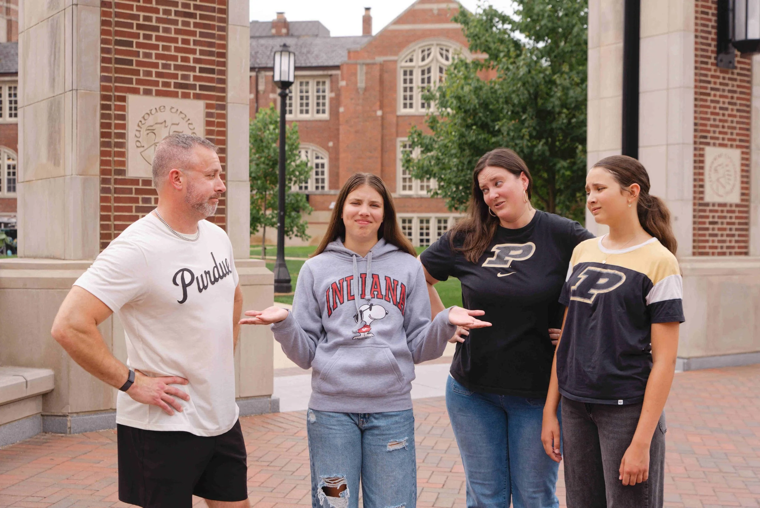 Extended-Family-pictures-Purdue-University-West-Lafayette-313.jpg
