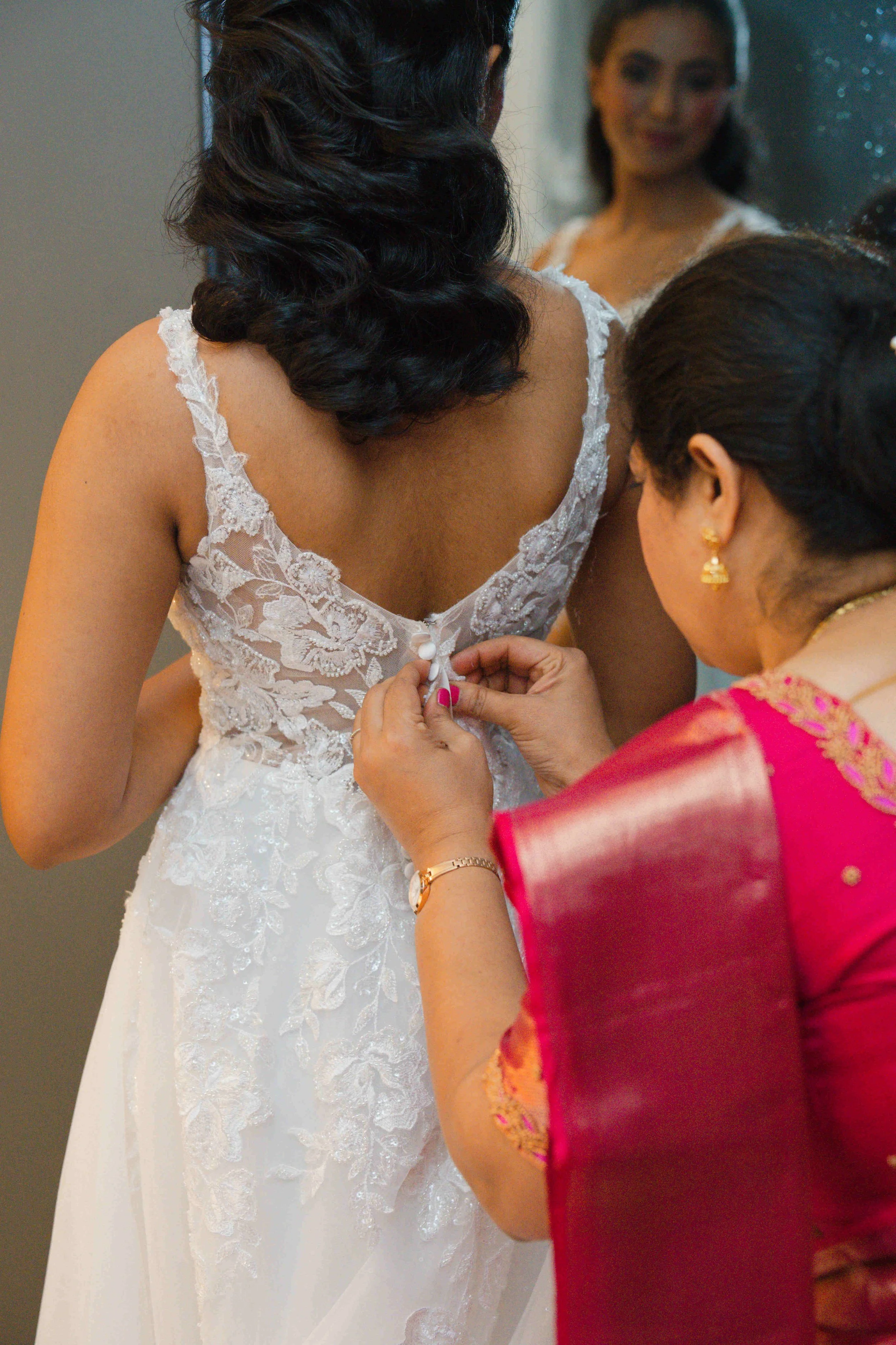 Purdue-Union-Wedding-getting-ready-001.jpg