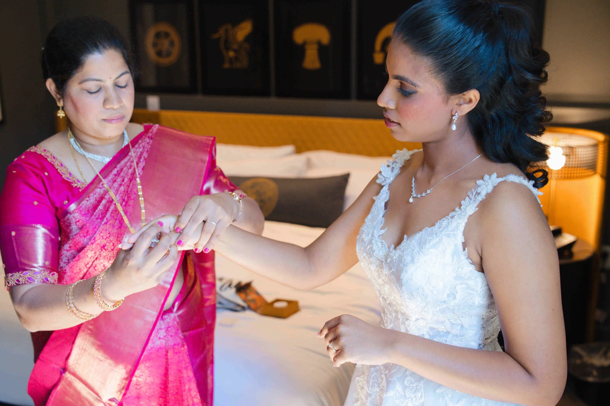 Purdue-Union-Wedding-getting-ready-014.jpg