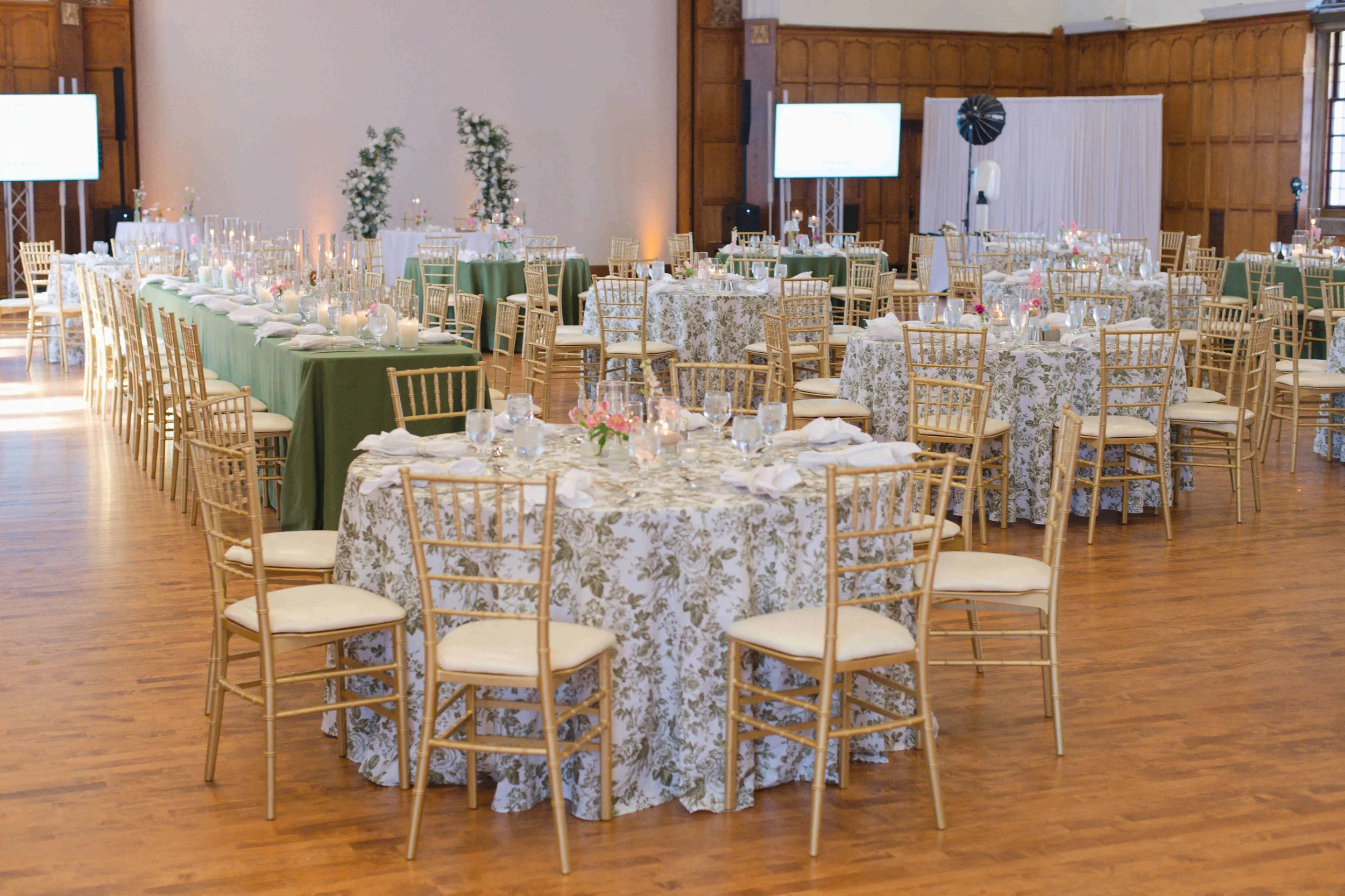 Wedding-reception-Purdue-University-Union-table-flowers-12.jpg