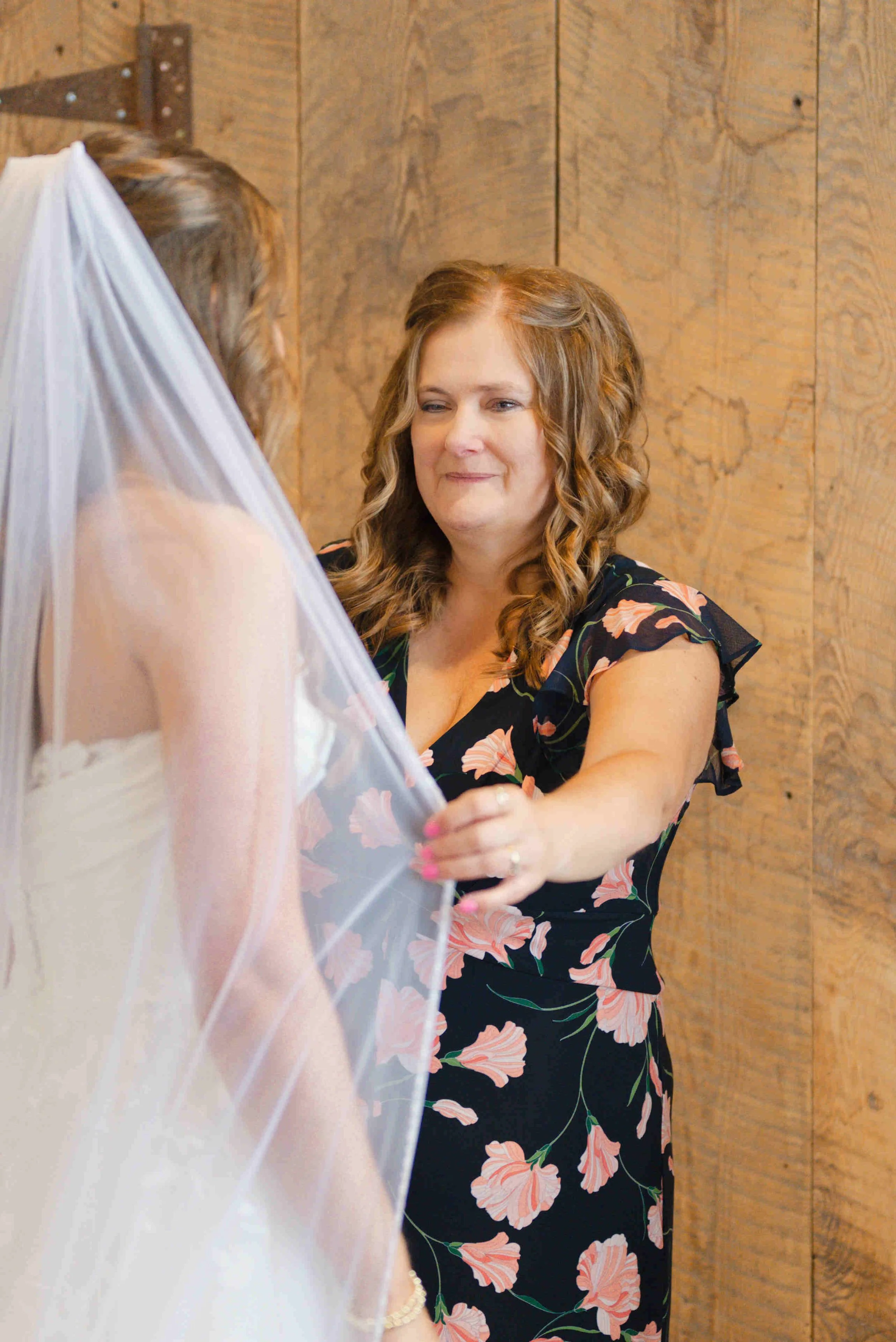 Wedding-For-Lou-Farms-Greefield-Indiana-004.jpg