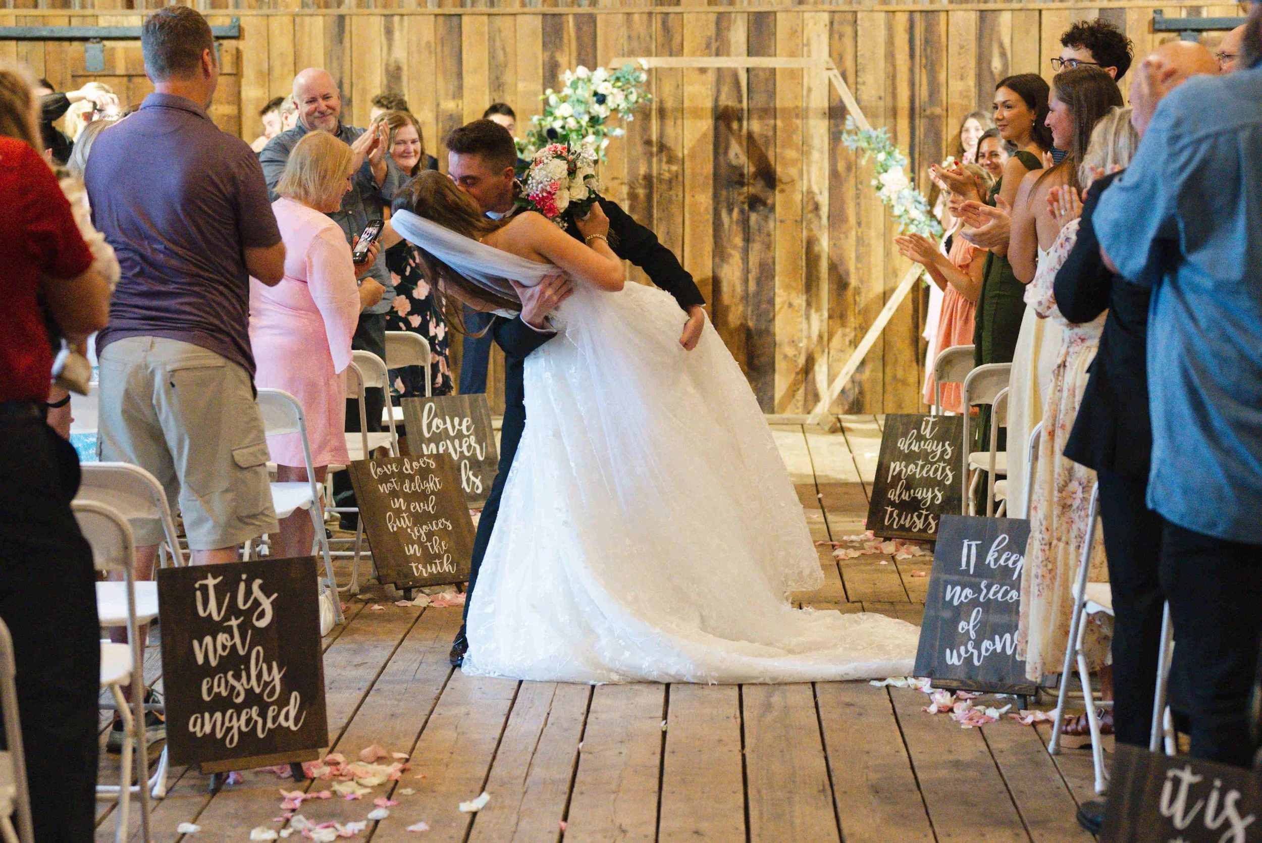 Wedding-For-Lou-Farms-Greefield-Indiana-059.jpg