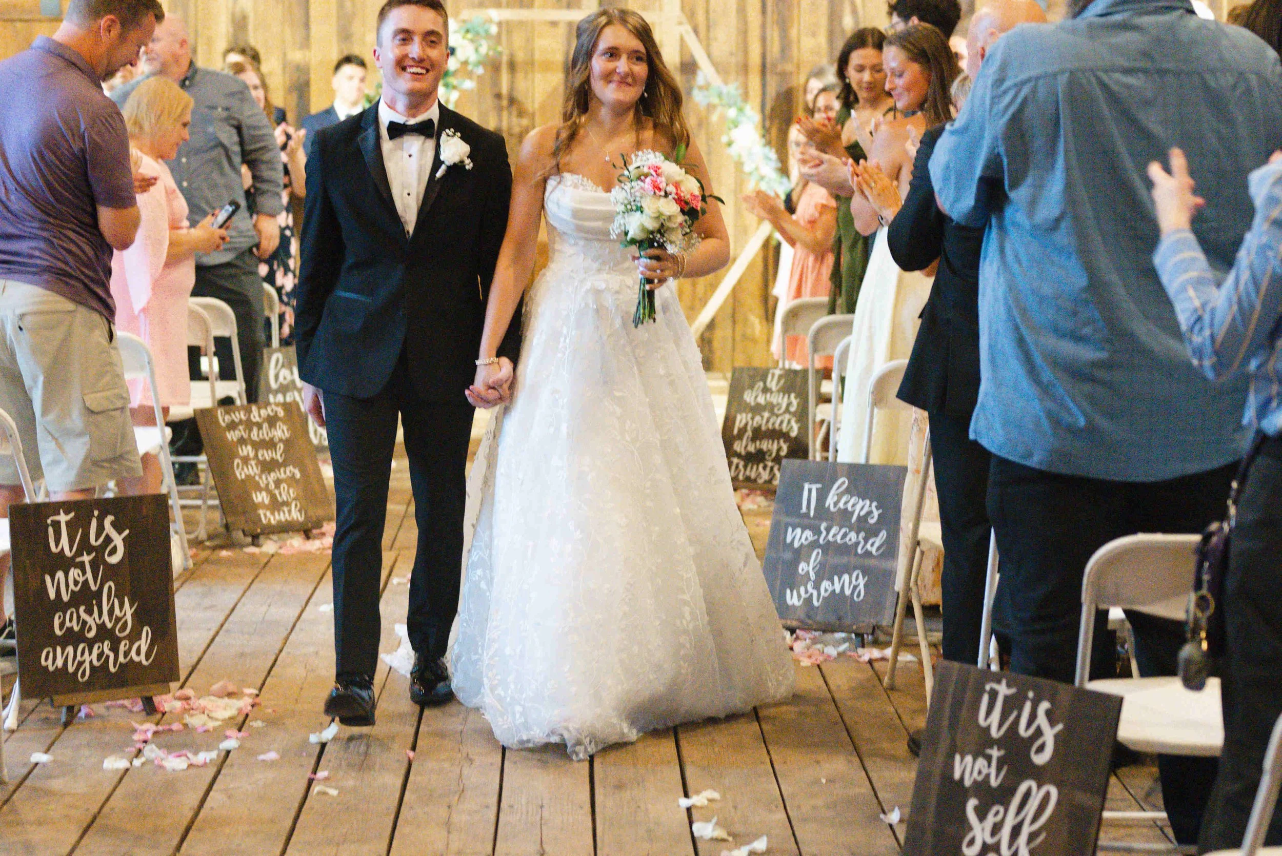 Wedding-For-Lou-Farms-Greefield-Indiana-060.jpg