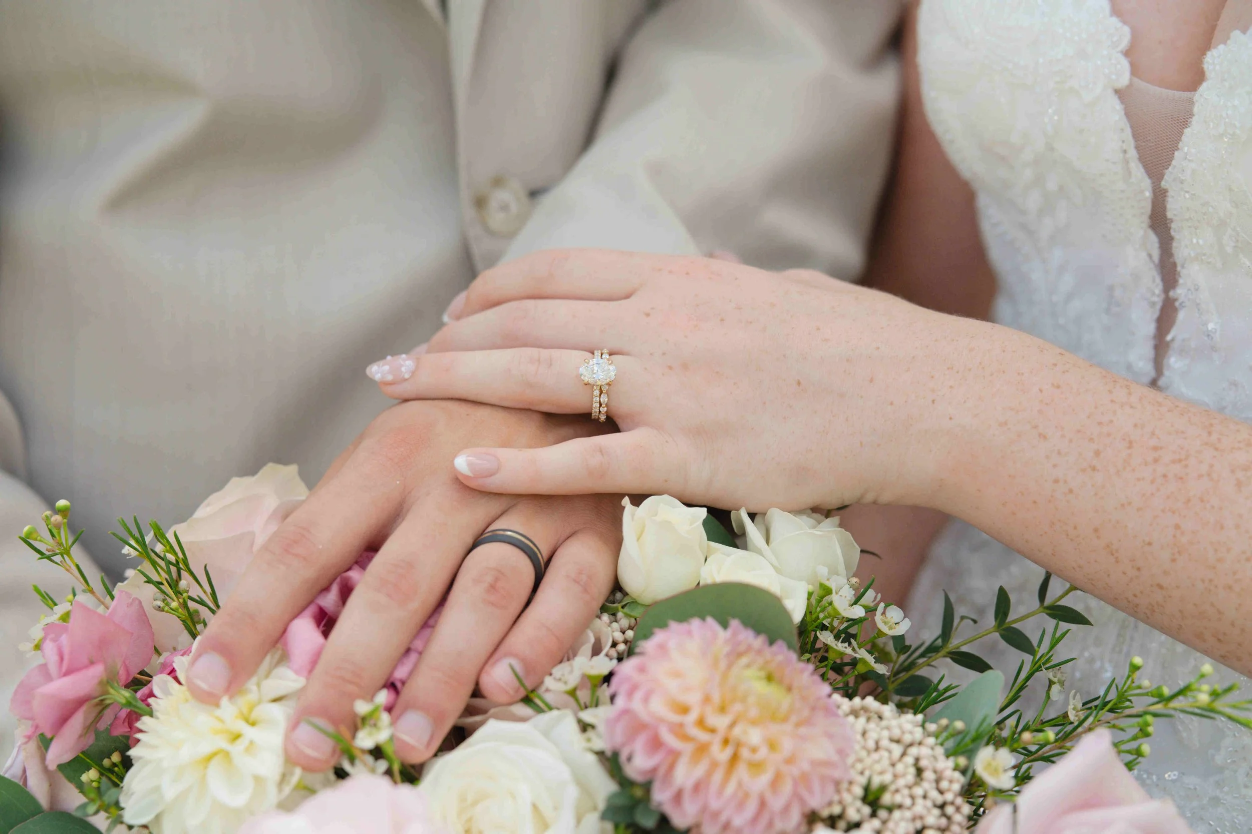 Indiana-August-Wedding-Blossom-Barn-Heather-Corbin-Photography-2026-141.jpg