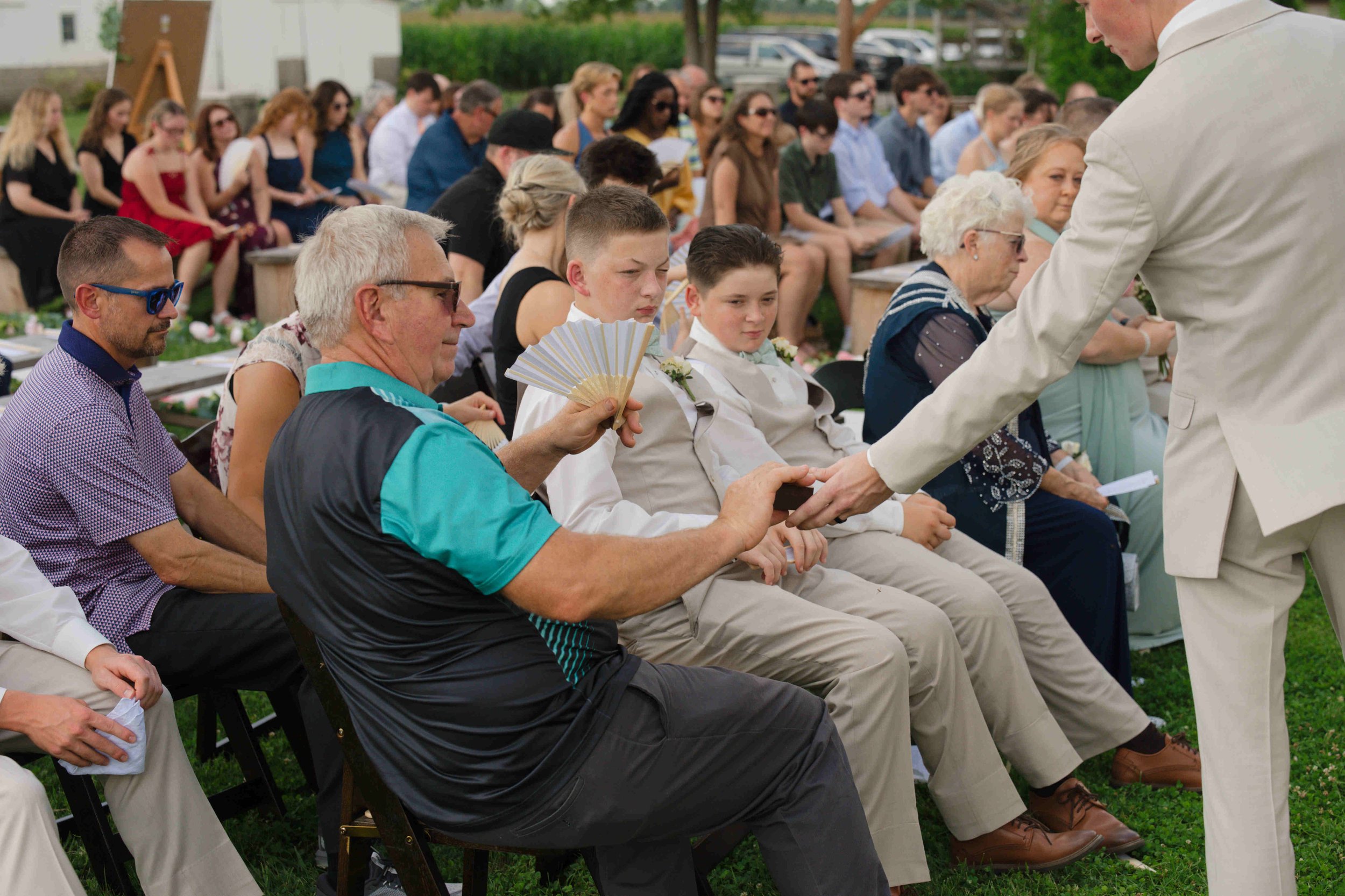Indiana-August-Wedding-Blossom-Barn-Heather-Corbin-Photography-2026-117.jpg