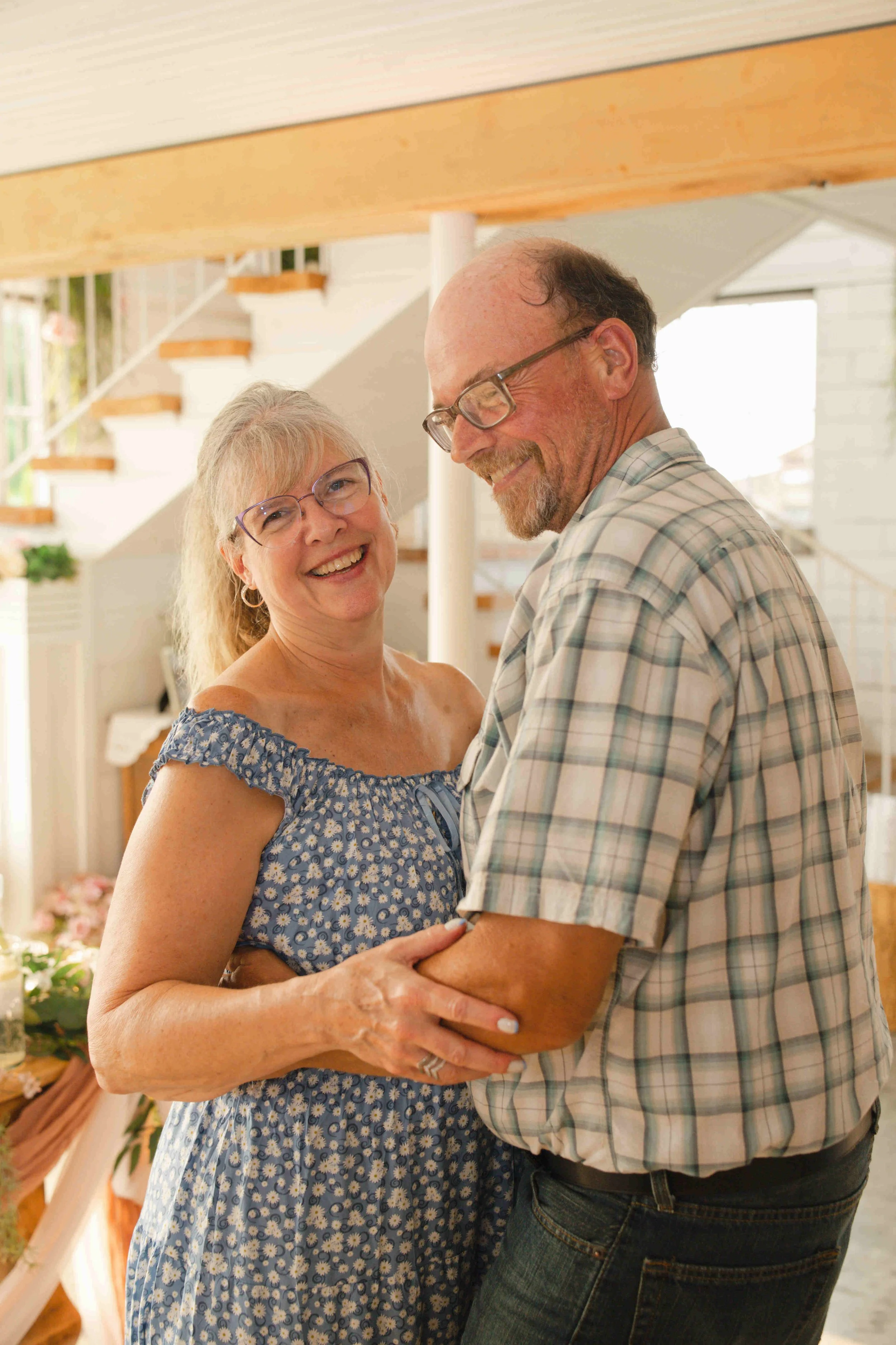 Indiana-August-Wedding-Blossom-Barn-Heather-Corbin-Photography-2026-252.jpg