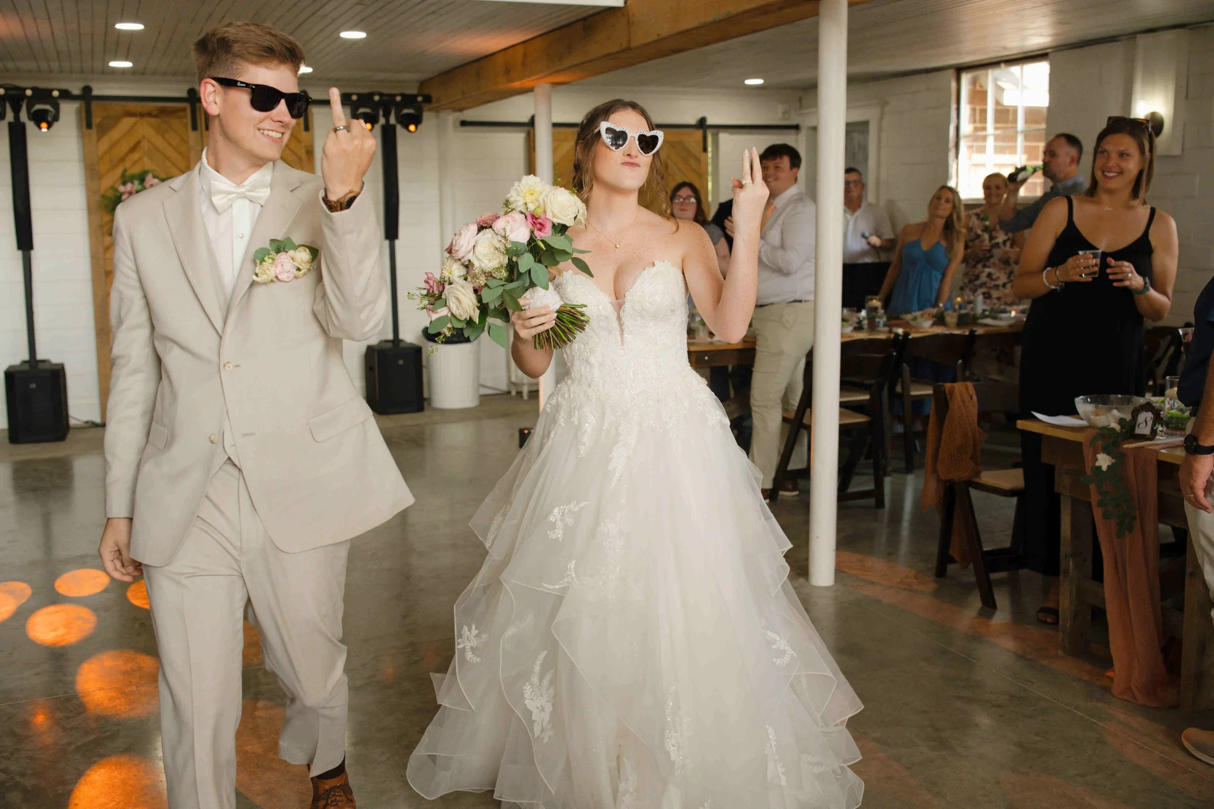 Indiana-August-Wedding-Blossom-Barn-Heather-Corbin-Photography-2026-202.jpg
