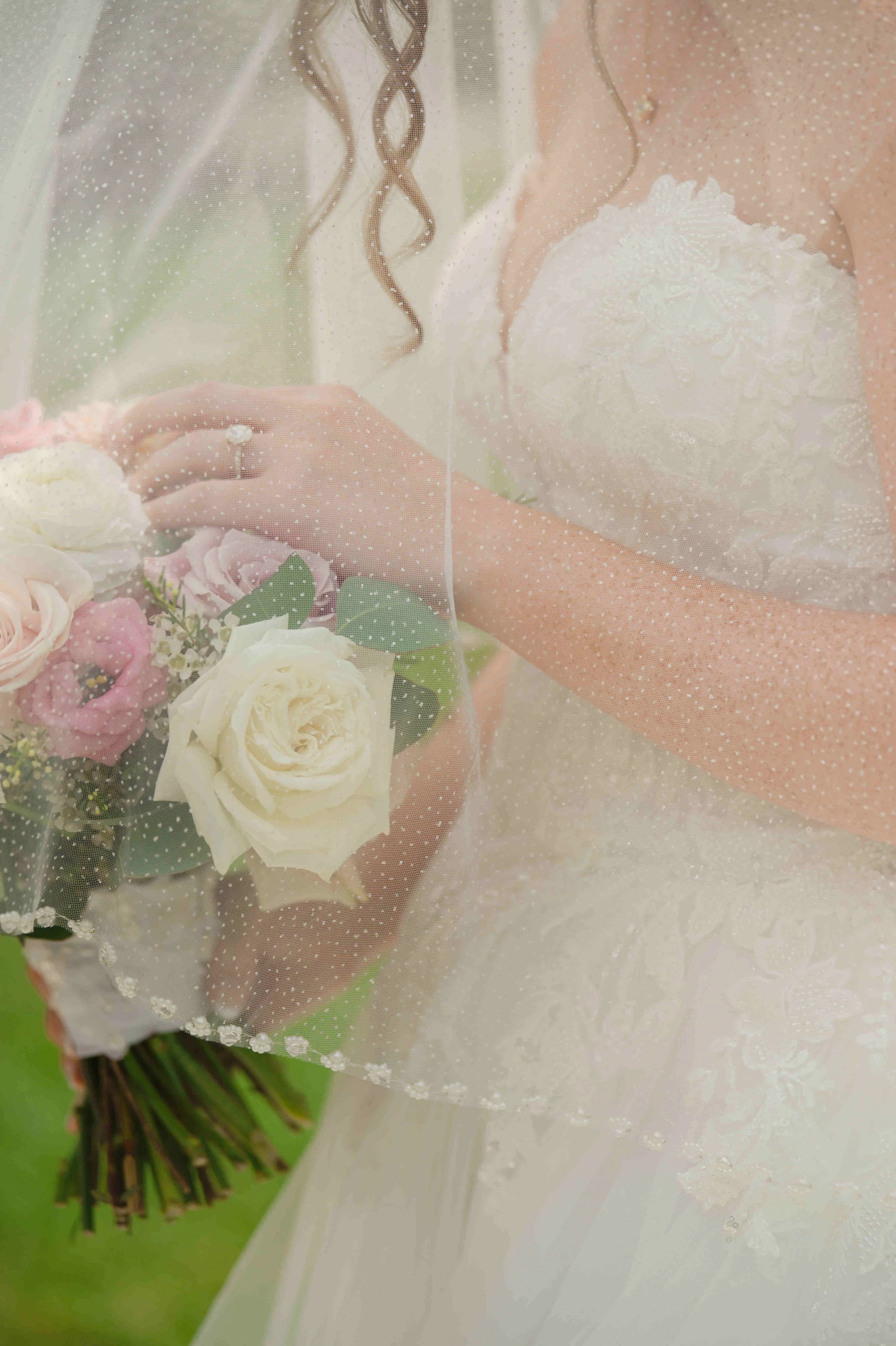 Indiana-August-Wedding-Blossom-Barn-Heather-Corbin-Photography-2026-066.jpg
