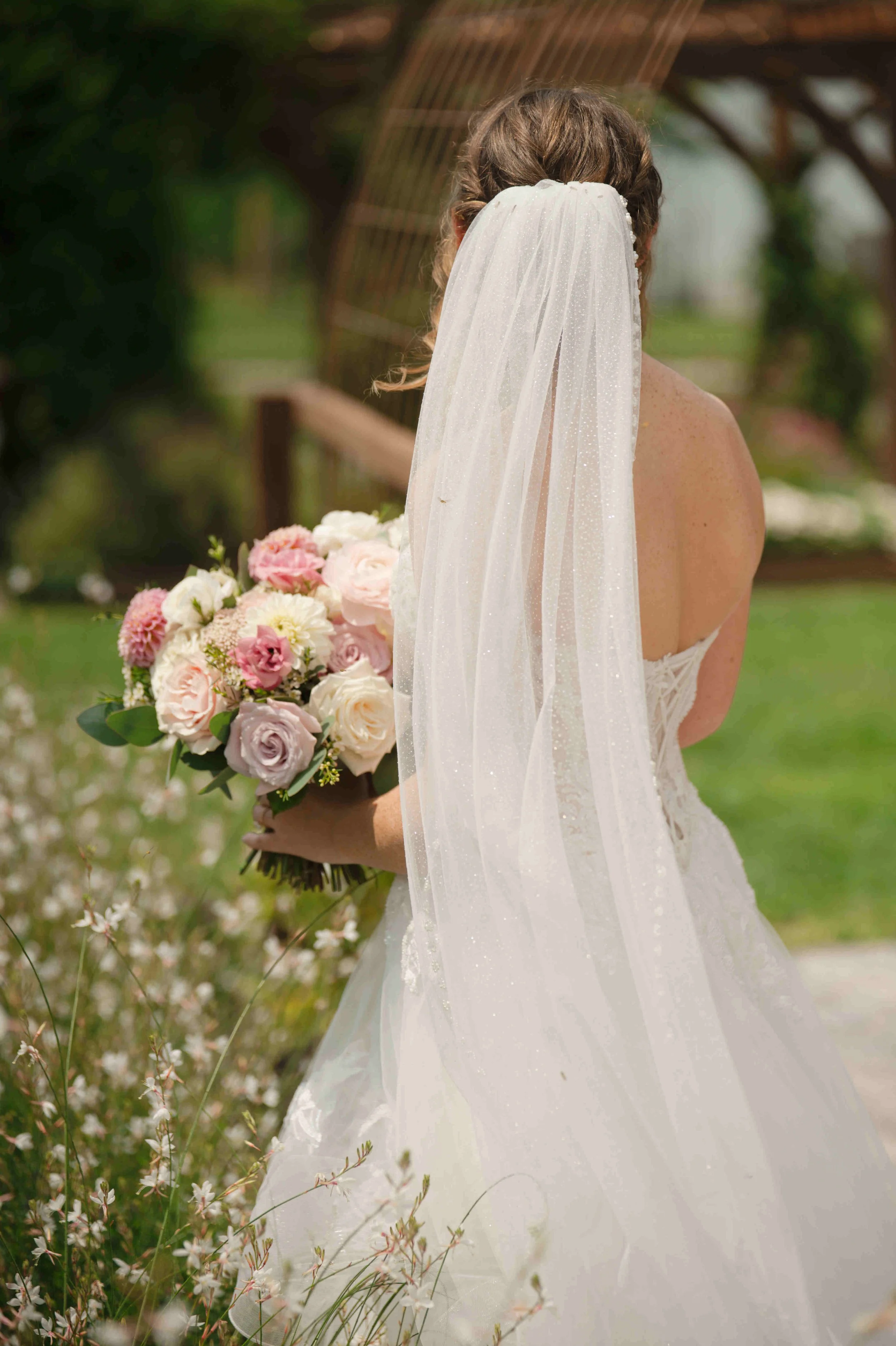 Indiana-August-Wedding-Blossom-Barn-Heather-Corbin-Photography-2026-071.jpg