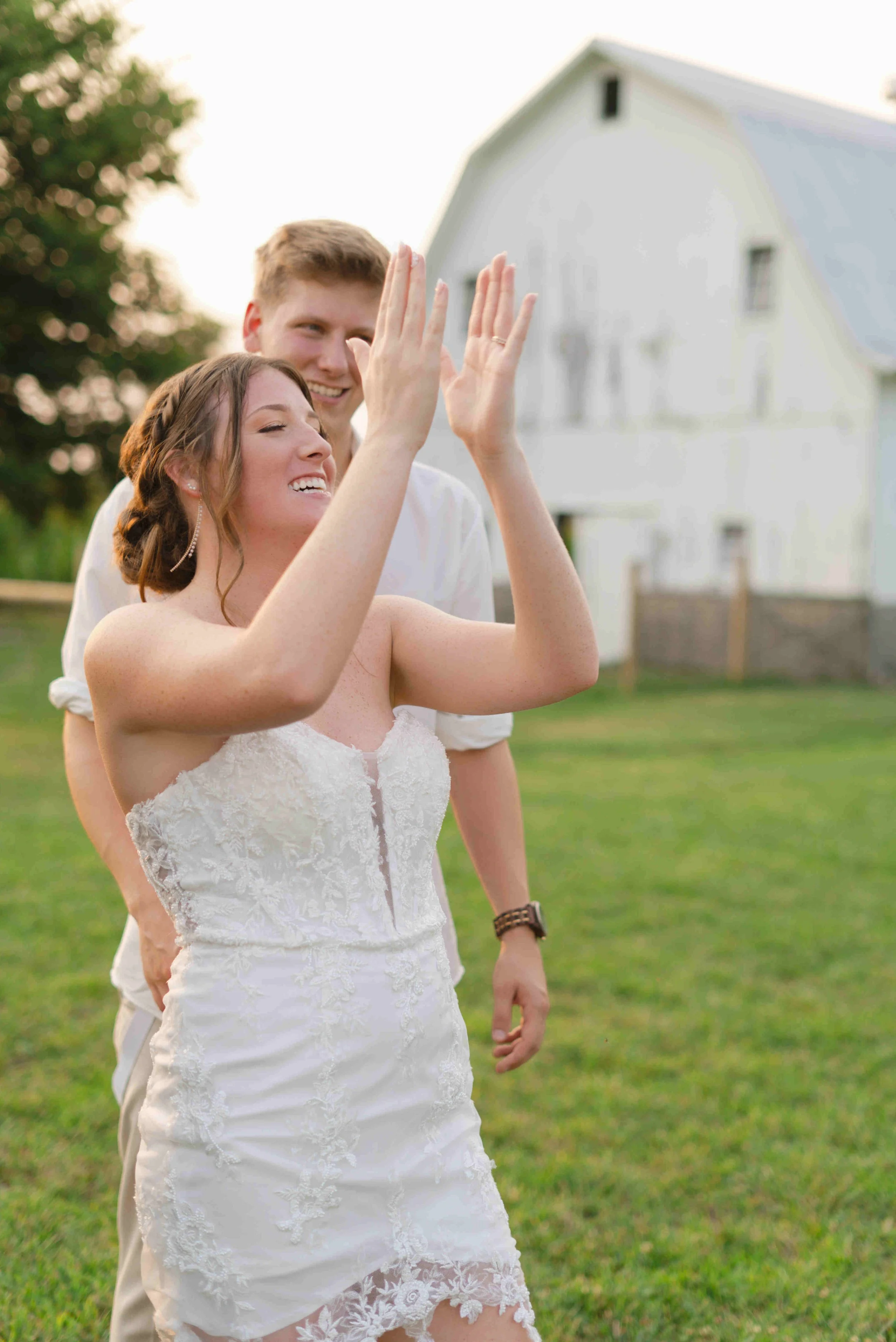 Indiana-August-Wedding-Blossom-Barn-Heather-Corbin-Photography-2026-272.jpg