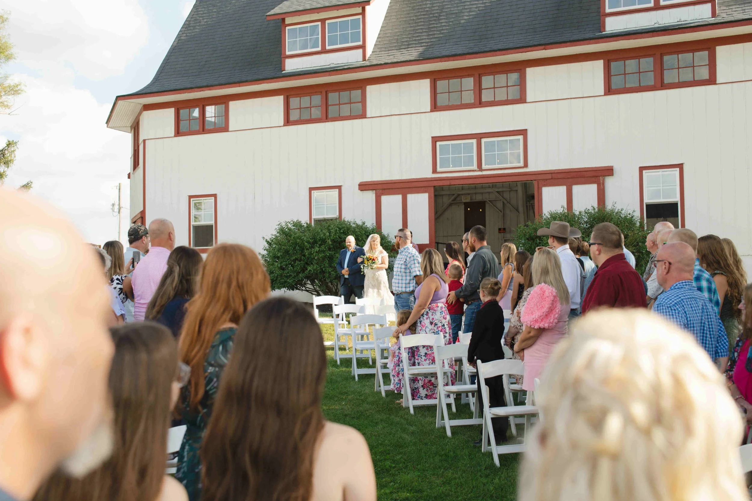 Wedding-Governors-Pavilion-Wolcott-IN-Heather-Corbin-Photography-077.jpg