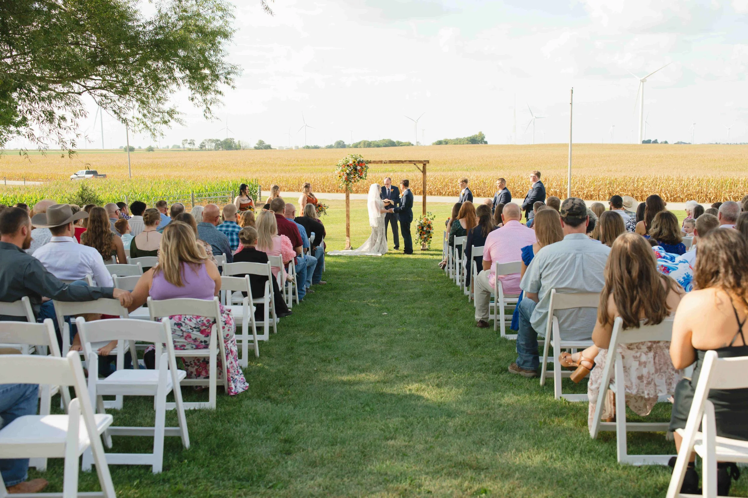 Wedding-Governors-Pavilion-Wolcott-IN-Heather-Corbin-Photography-084.jpg