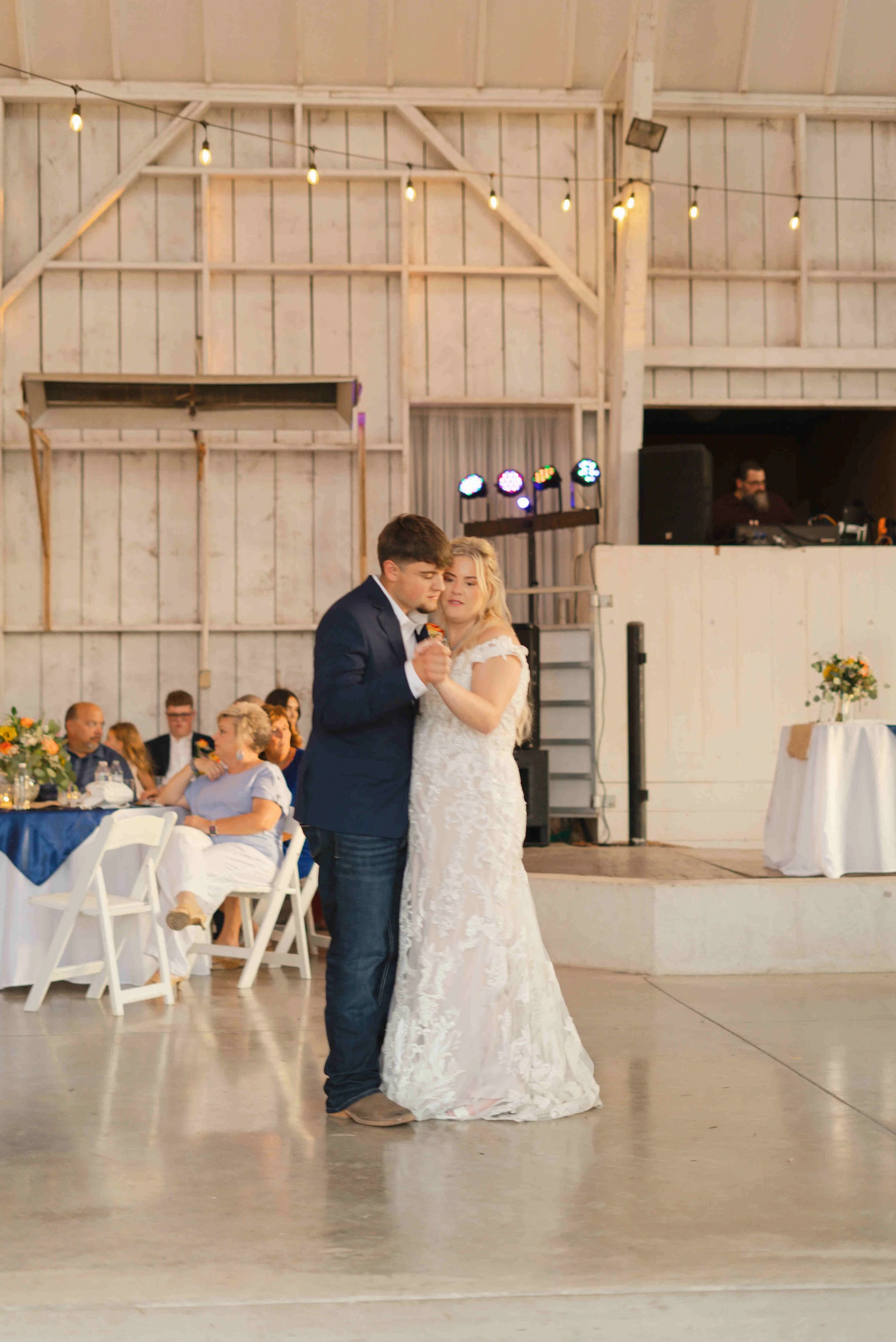 Wedding-Governors-Pavilion-Wolcott-IN-Heather-Corbin-Photography-142.jpg