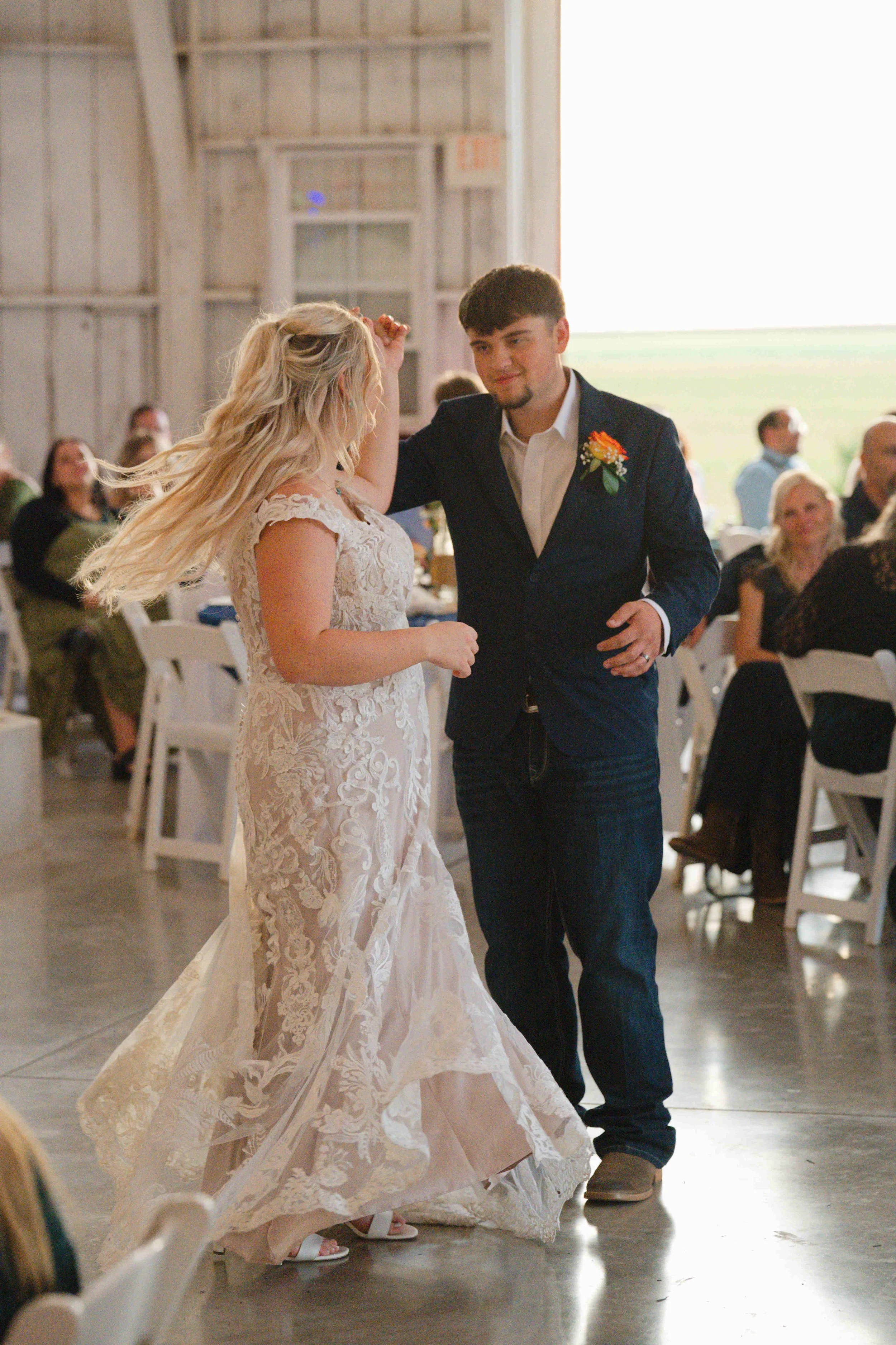 Wedding-Governors-Pavilion-Wolcott-IN-Heather-Corbin-Photography-144.jpg