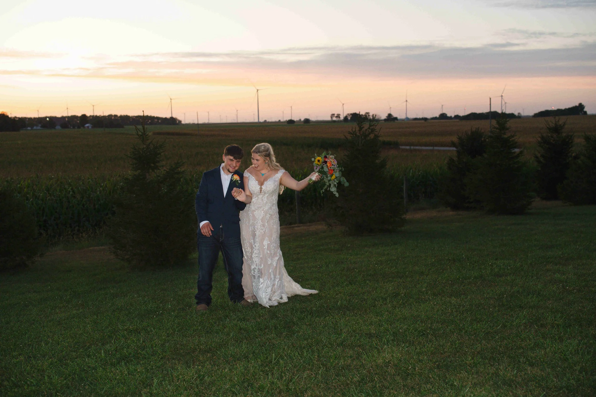 Wedding-Governors-Pavilion-Wolcott-IN-Heather-Corbin-Photography-155.jpg