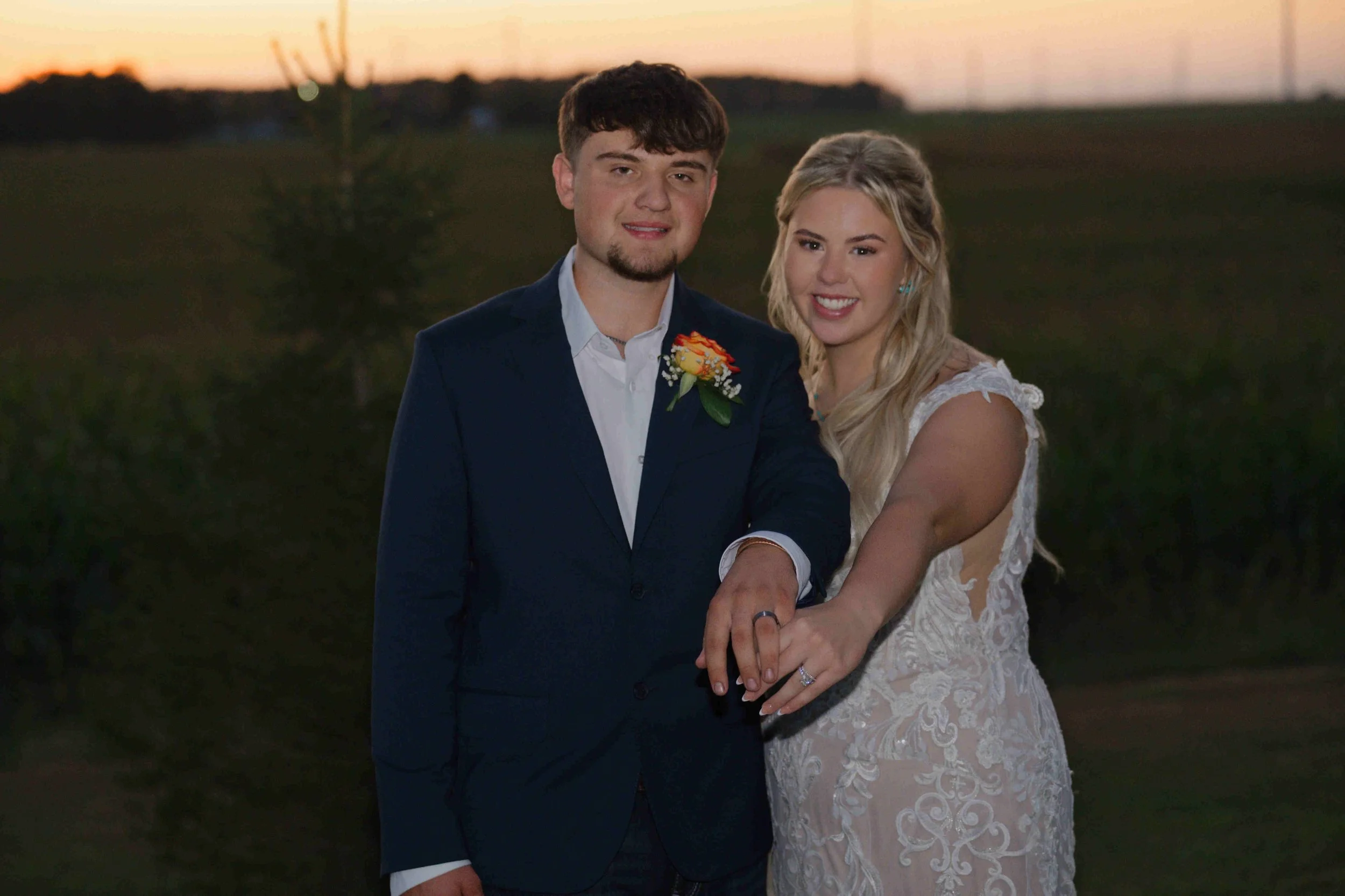 Wedding-Governors-Pavilion-Wolcott-IN-Heather-Corbin-Photography-160.jpg