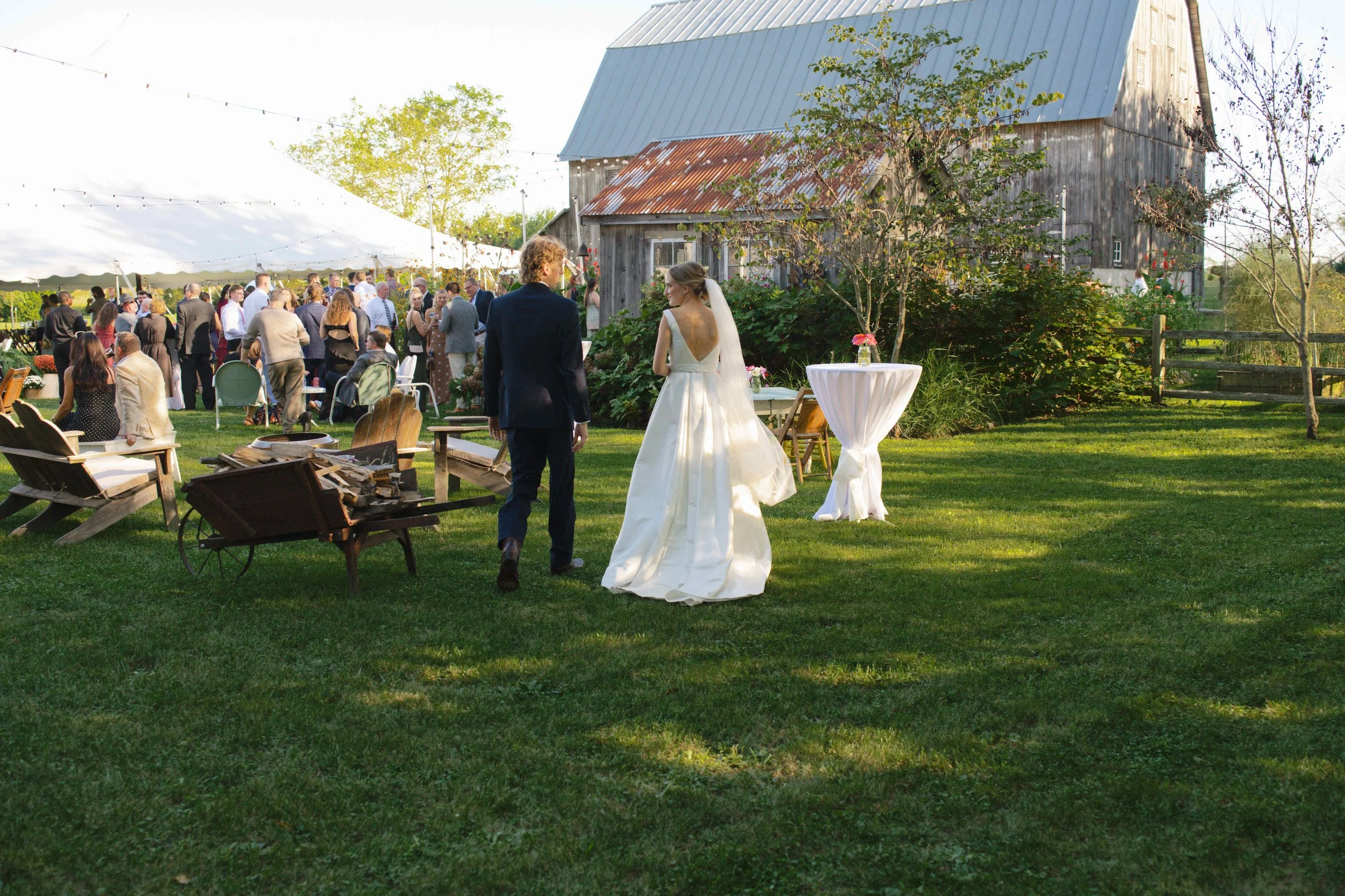Fall-Indiana-backyard-wedding-Heather-Corbin-Photography-46.jpg