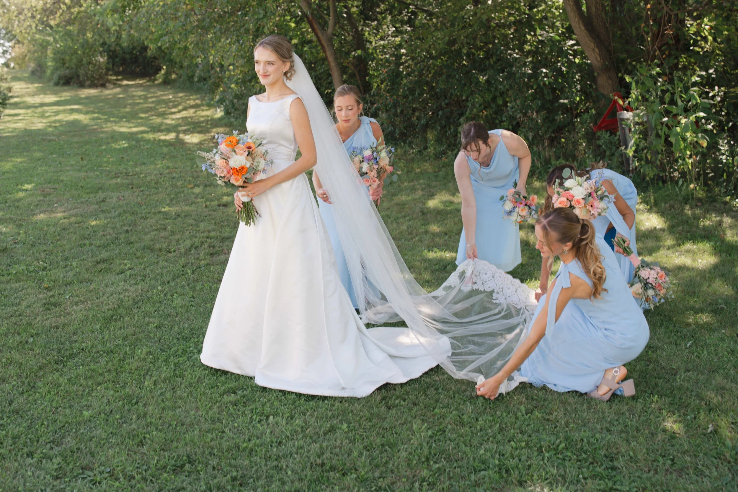 IndianaBackyardGardenWedding-054.jpg