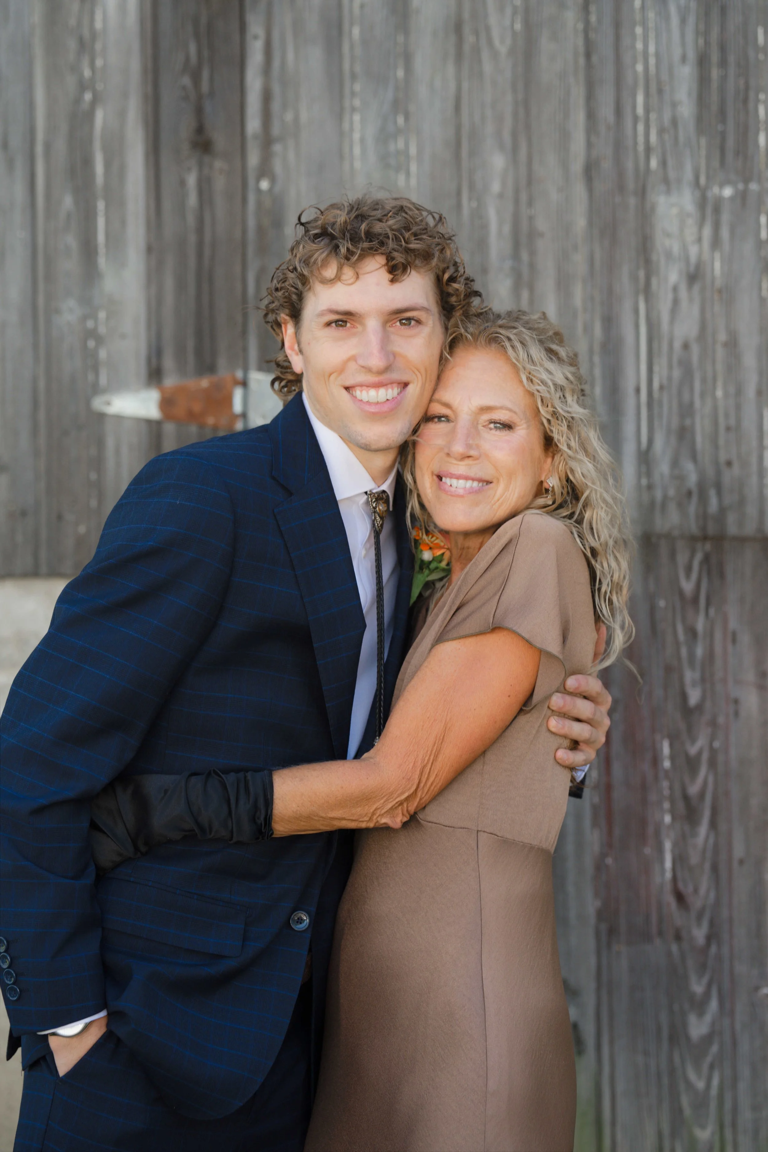 IndianaBackyardGardenWedding-015.jpg