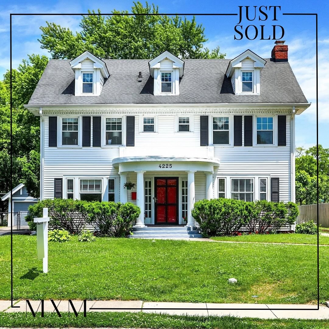 We are so grateful to helped these wonderful buyers find their dream home in Meridian Kessler! 🏡 

If you&rsquo;re curious about the buying, selling, or building process don&rsquo;t hesitate to reach out.

Selling Agent: @closewithchristyk 
📩 chris