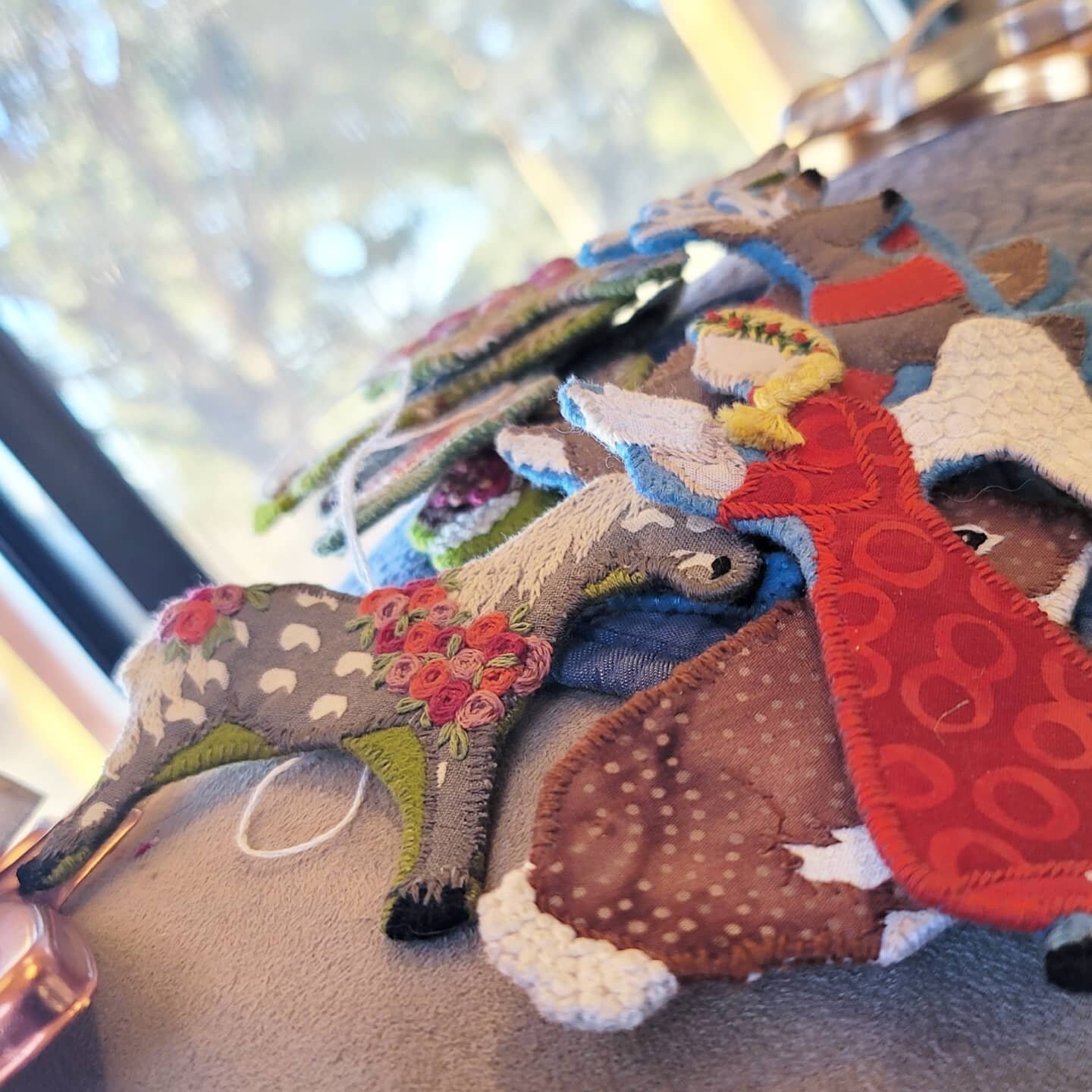 So you would think I could just finish each ornament at a time.....noooooooo,but stitching faces is Hard! 
I'll be at the Dolores River Brewery Holiday Market with whatever I got this Saturday... 10-3, I think? #christmasincolorado#handstitched #wome