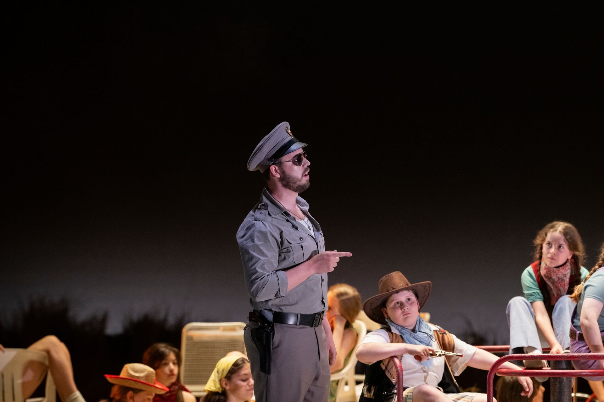 Medium-Carmen_ROH_CastB_8289.jpg