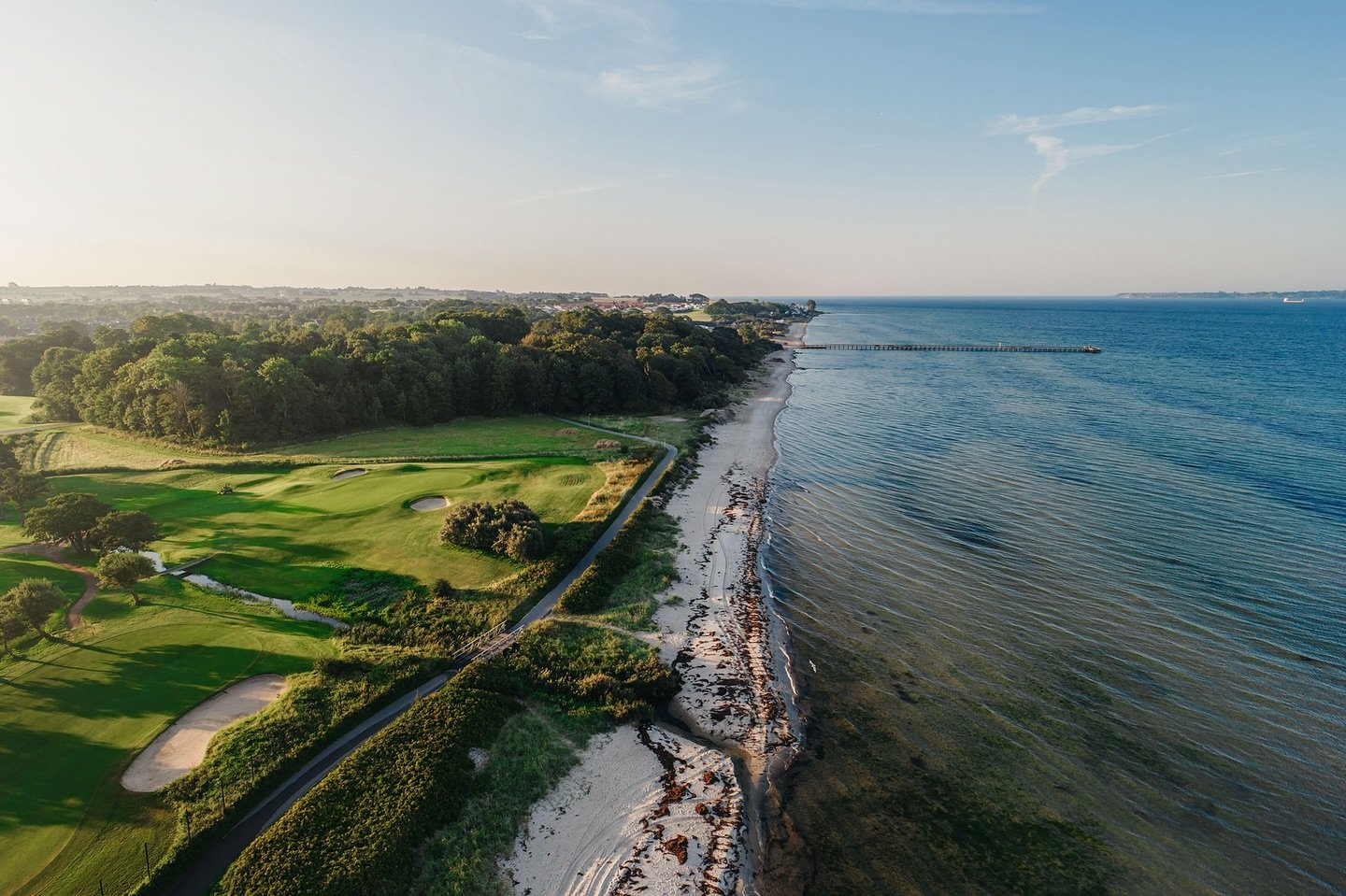 Rya GK. Green at hole 8. 
The course has just been renovated by designer Johan Benestam. 

#golf #golfbana #rya #helsingborg #fotograf #drone #golffoto #golffotograf #dr&ouml;nare #dji #golfphotography #golfphotos #golfphotographer #photographer