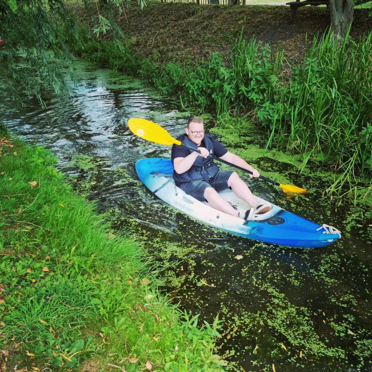 Off on an adventure 🛶🌳☀️

#riverstour 
#kayaking 
#sudburysuffolk 
#suffolk 
#Essex 
#summer