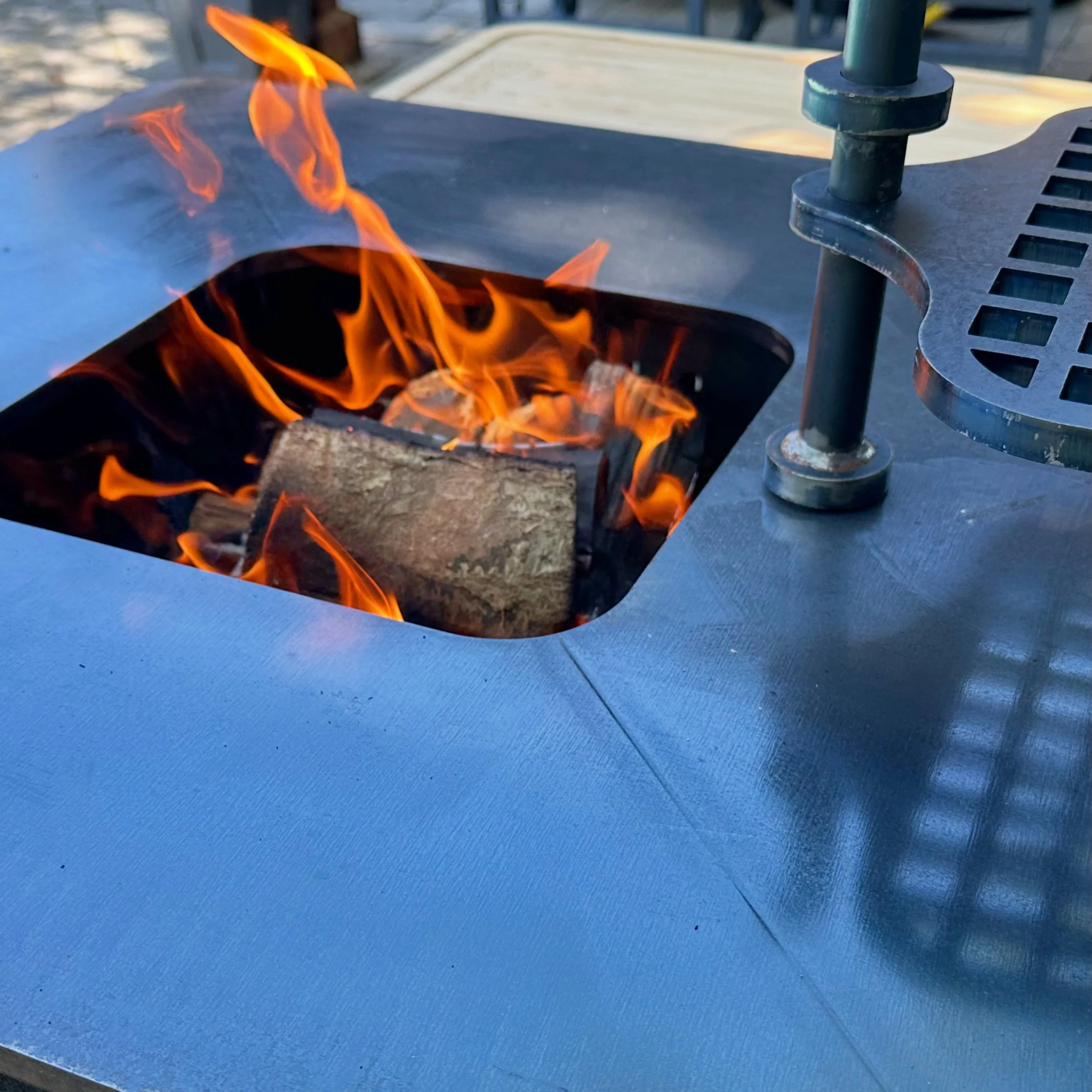 An appreciation post for the aesthetics of the Black Earth Grills, Teppan 29. 

Can a live-fire cooker be an art form? Yes it can. 

It&rsquo;s also one solid grill. Read my hands-on review of the Teppan for more.

https://www.smokefiregrill.ca/blog/