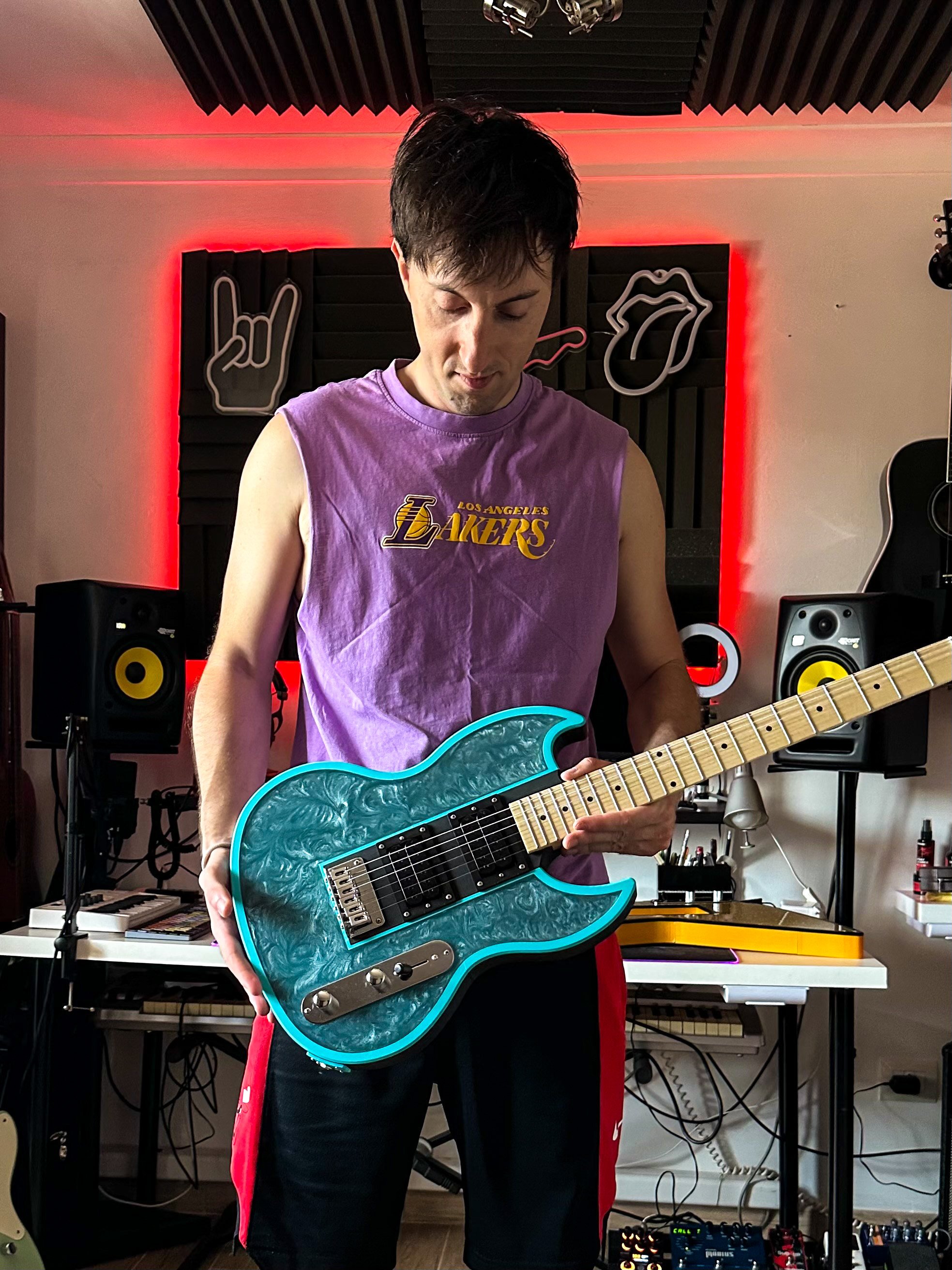SG River - Custom build for the amazing guitarist Lorenzo Cicerchia of the band CdA based in Rome Italy https://www.instagram.com/cicerchialorenzo/