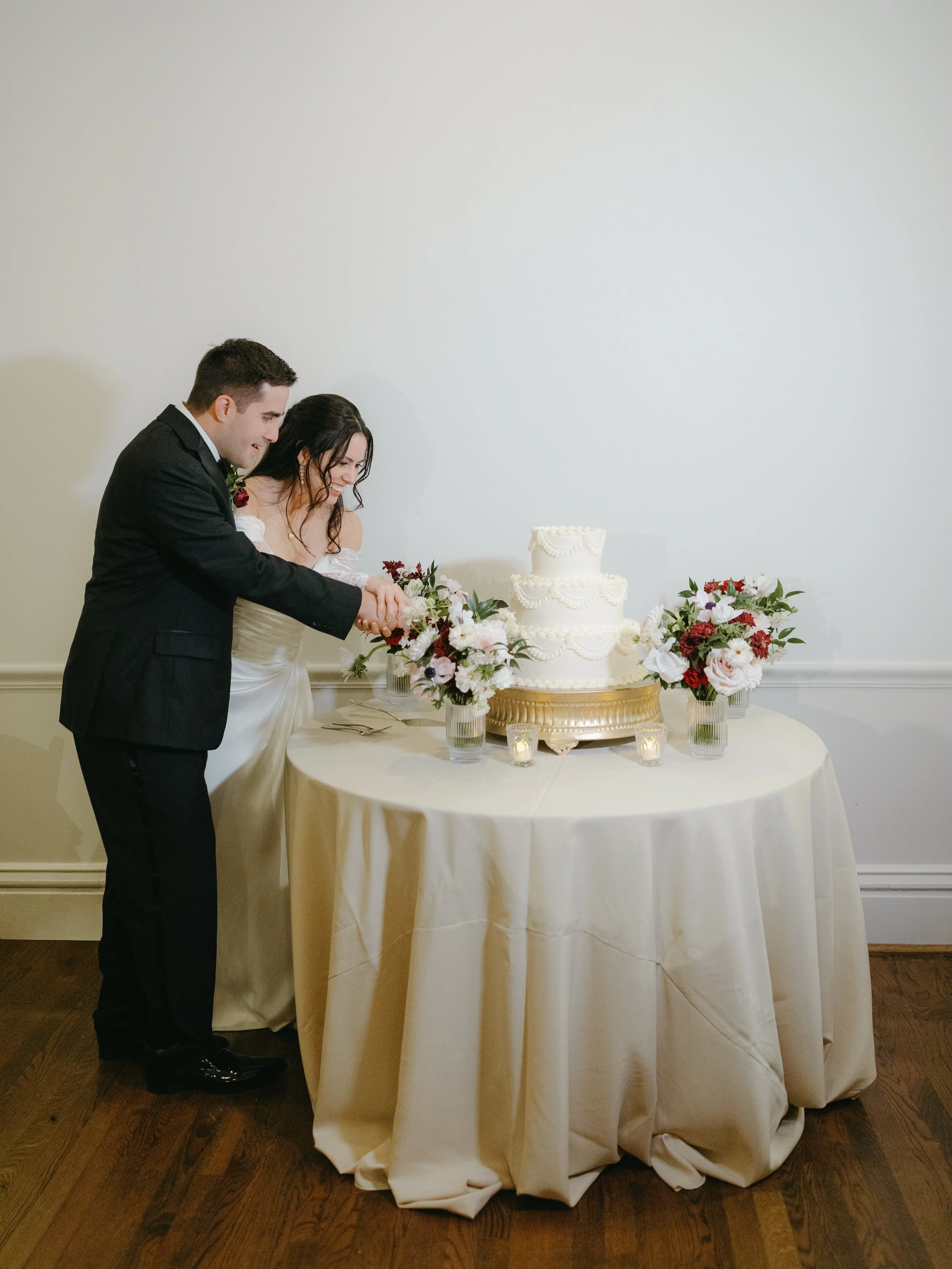 Congratulations to Jackie and Danny on their stunning wedding day! We&rsquo;re honored to have played a small role in such a beautiful celebration with our rentals. Wishing you both a lifetime of love and happiness. 🤍#houstonwedding #weddingrentals
