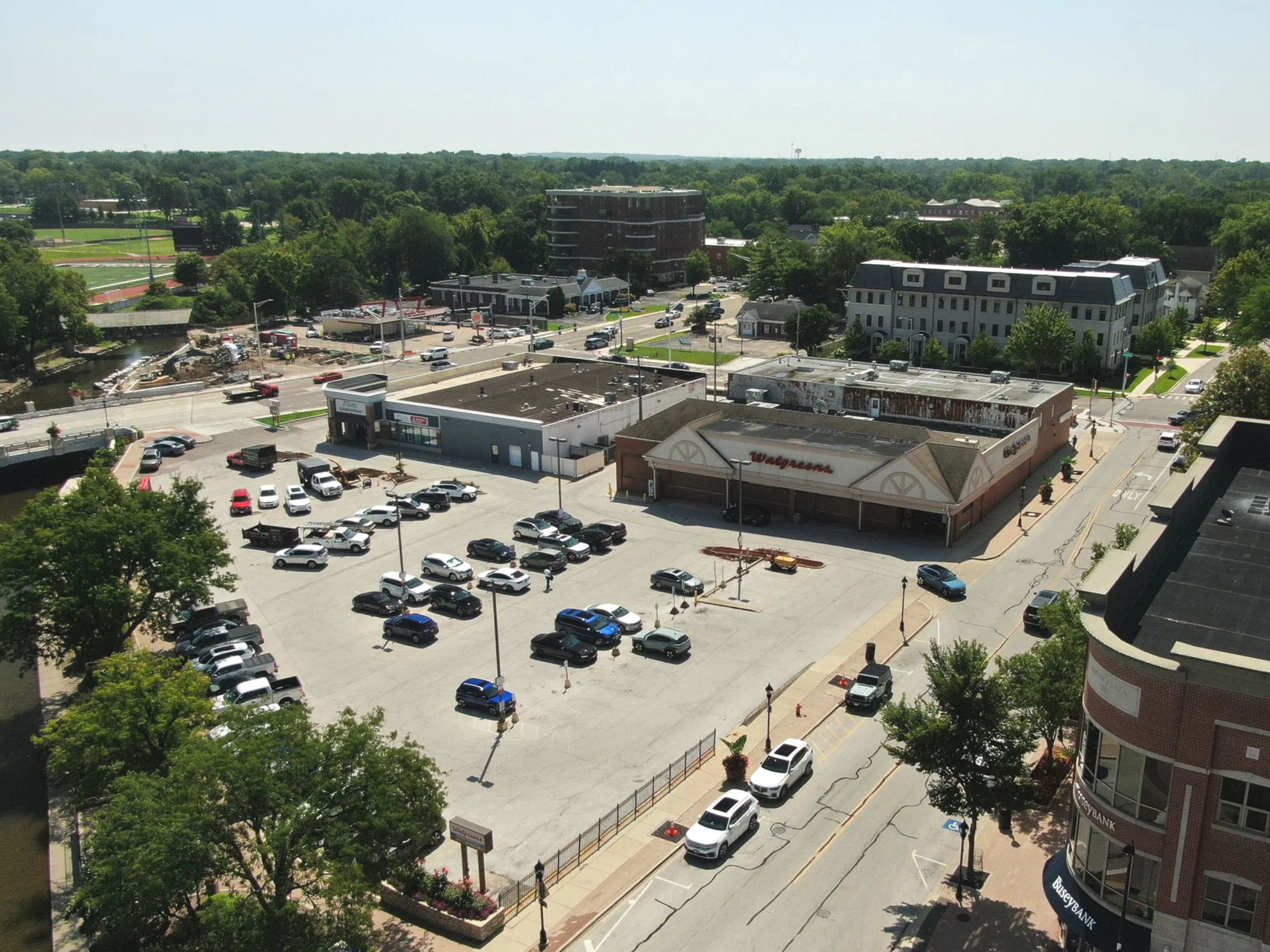 Downtown Naperville - Retail