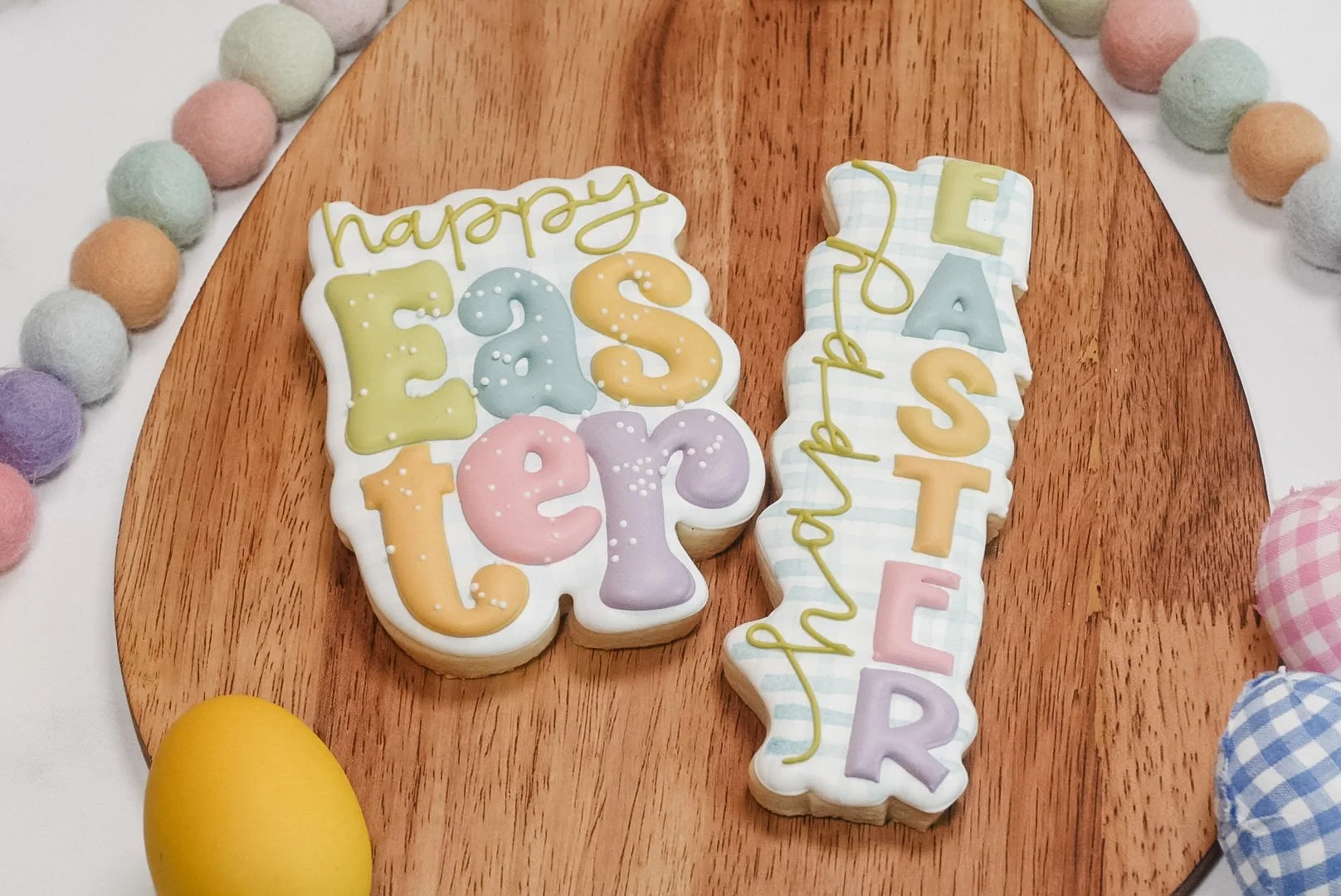 Happy Easter Plaque