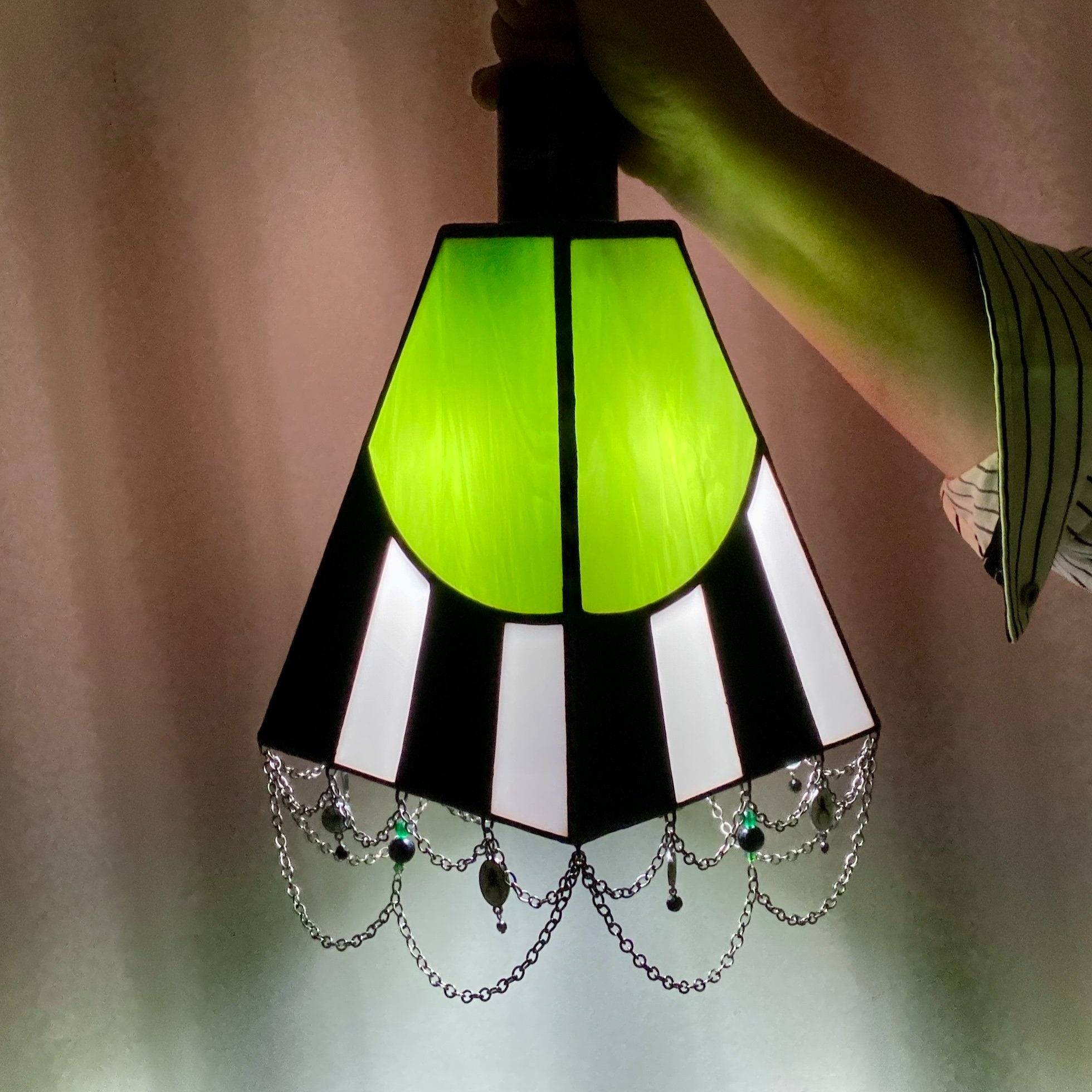 IsabelleRaymond-Heartofstainedglass_Beetlejuice-StainedGlassLamp-HandmadeinMontreal.jpg