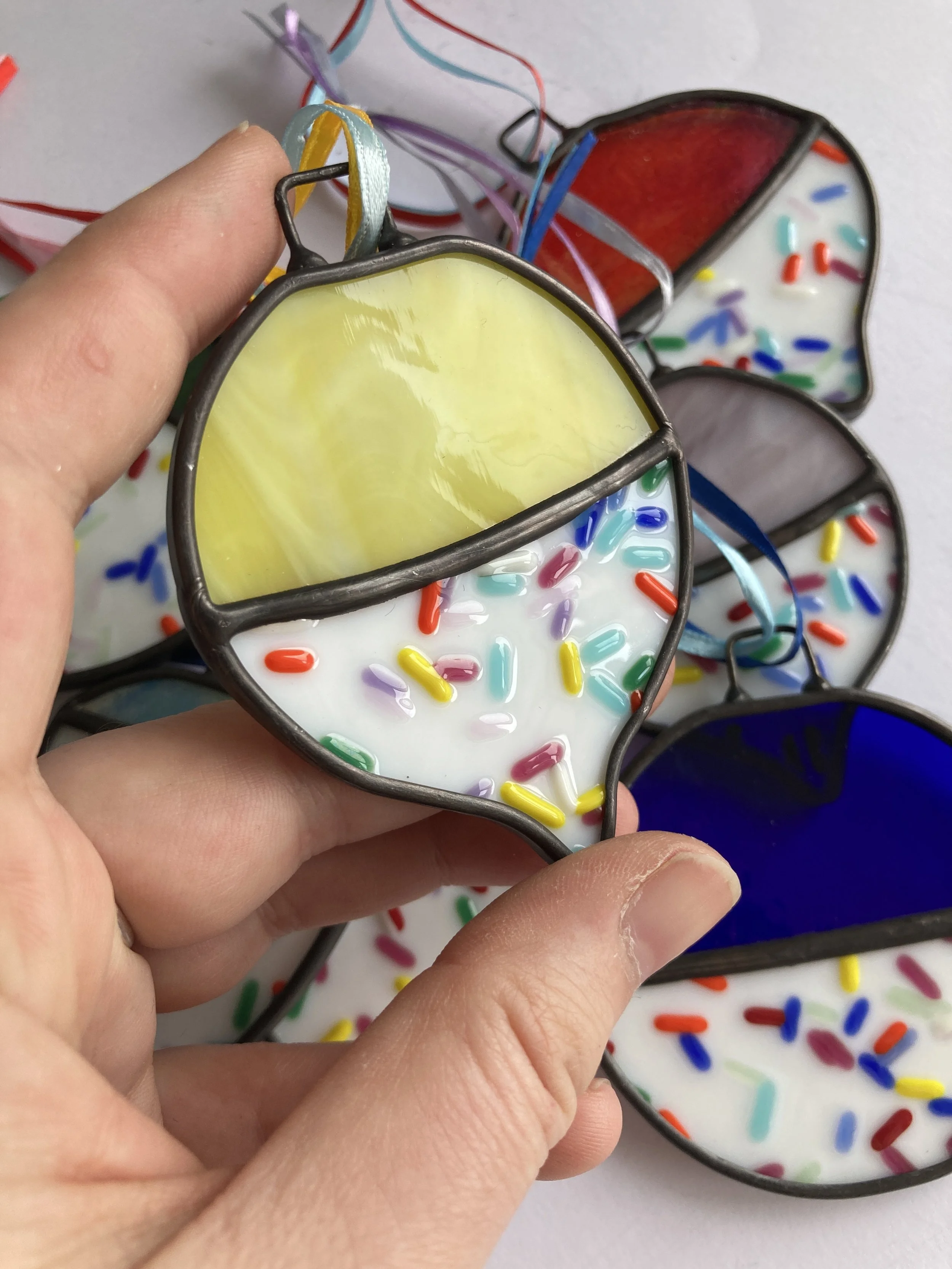 YELLOW - HODEG Heirloom 2025: Sprinkles - Stained Glass Ornaments - Made in Montréal