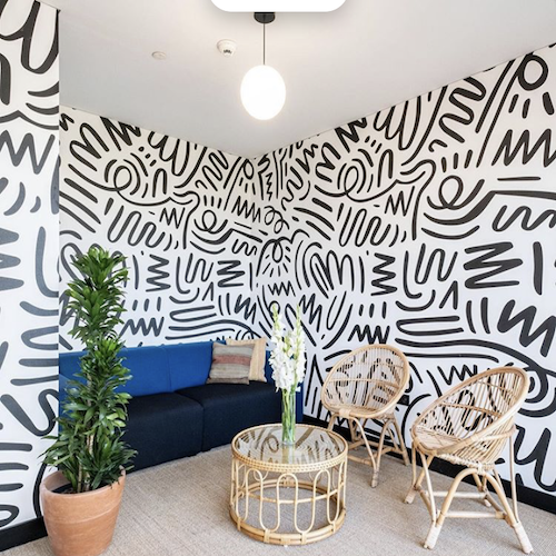 black-and-white-abstract-wall-mural.png