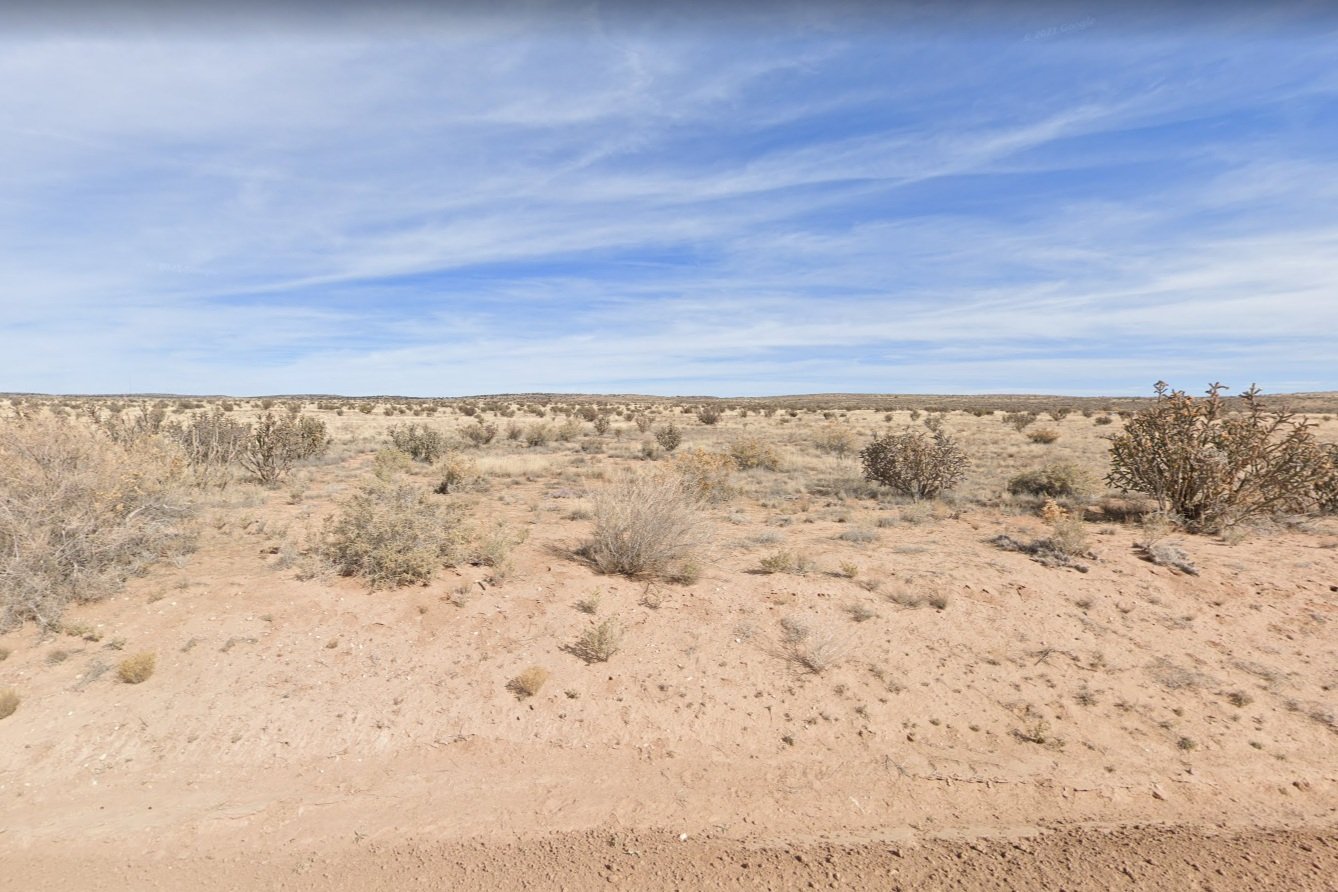 Levoy Landholdings 1 Acre Lot in Rio Rancho Estates, New Mexico