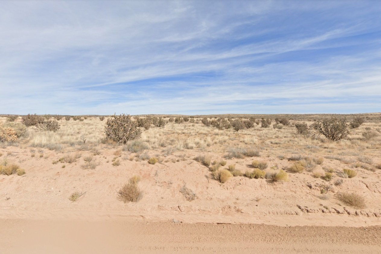 Levoy Landholdings Tremendous 1.0 Acre Lot on 28th Ave. NW in Rio Rancho Estates, New Mexico