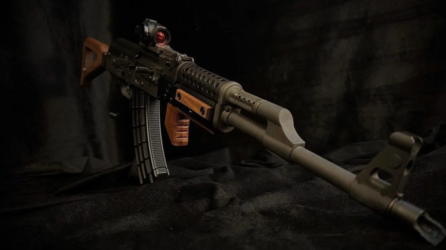 Chopped Stick 3.0
Leaner. Sharper. More intentional.
Same control as the 2.0, with reduced bulk, a more aggressive rake, and improved comfort for modern hand placement. Solid walnut, hand-finished, and built with purpose.

In the comparison picture t