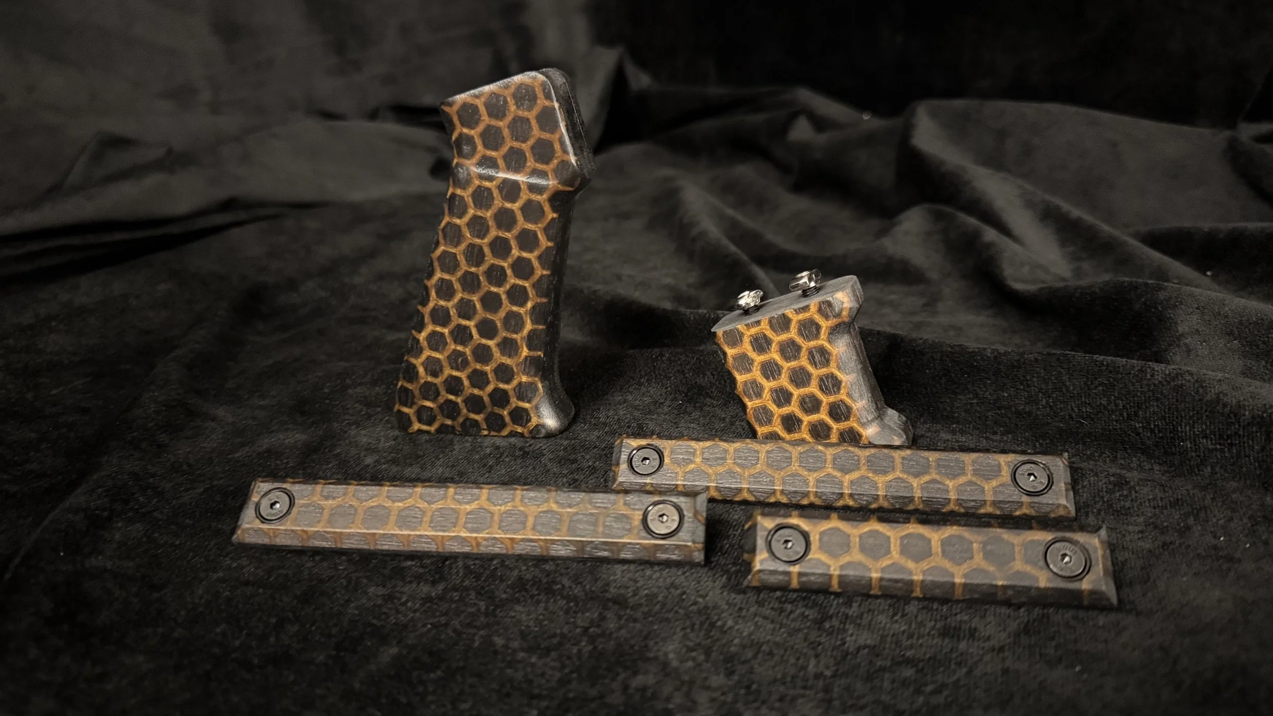 Honeycomb Grip Batch 001