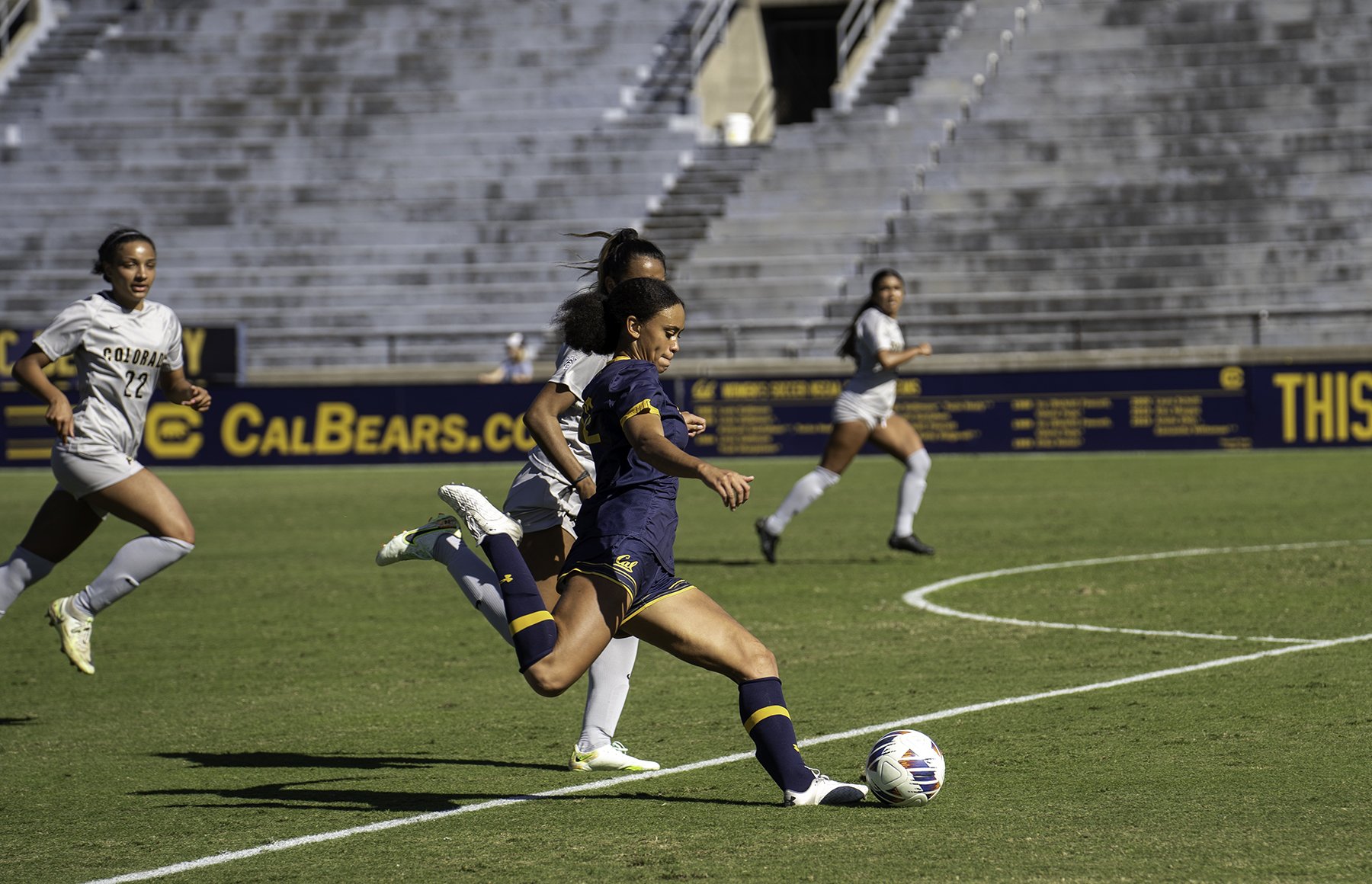 Get spooked! Bears destroy Buffs, draw with Utes