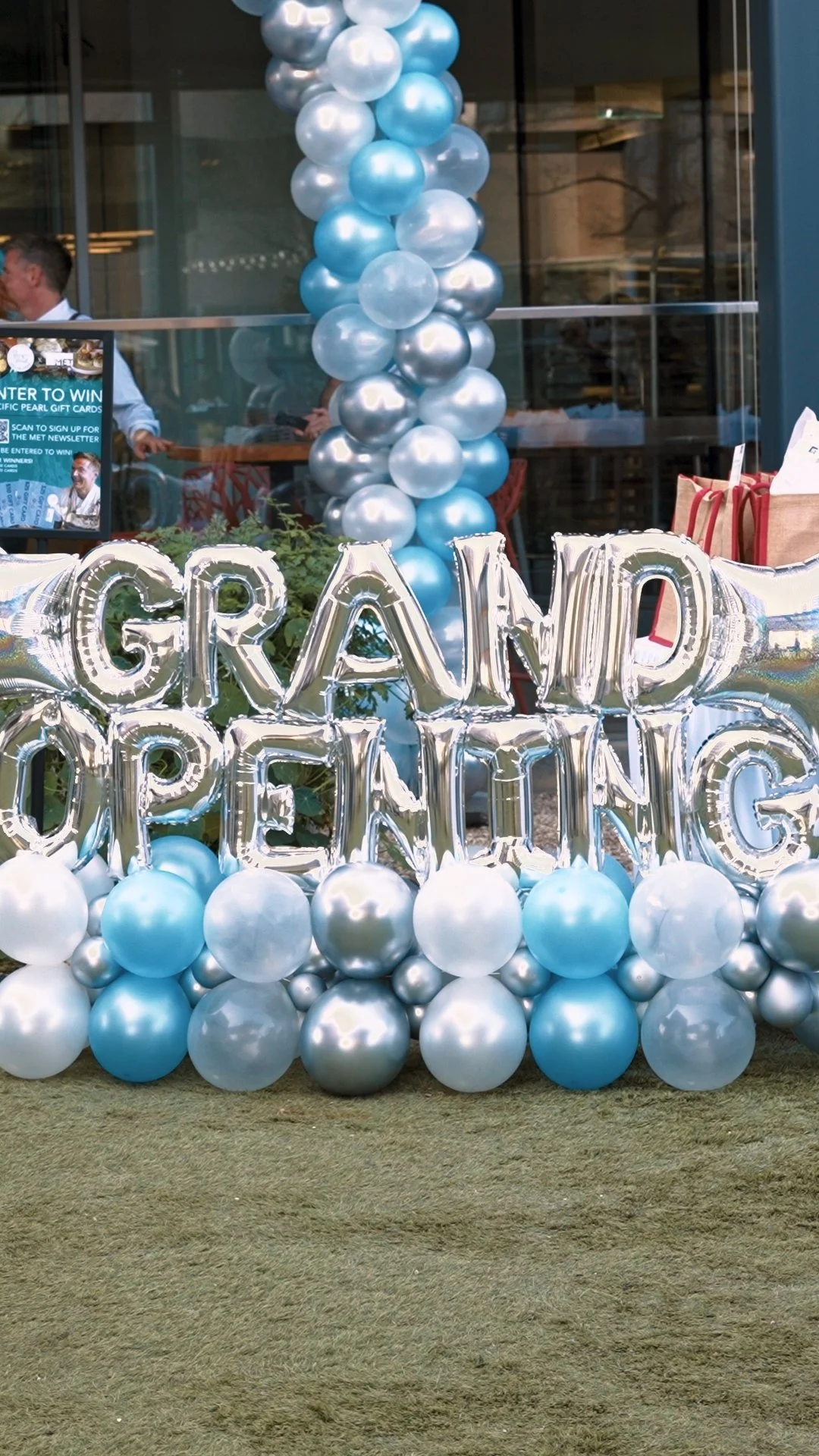 Pacific Pearl Grand Opening Balloons
