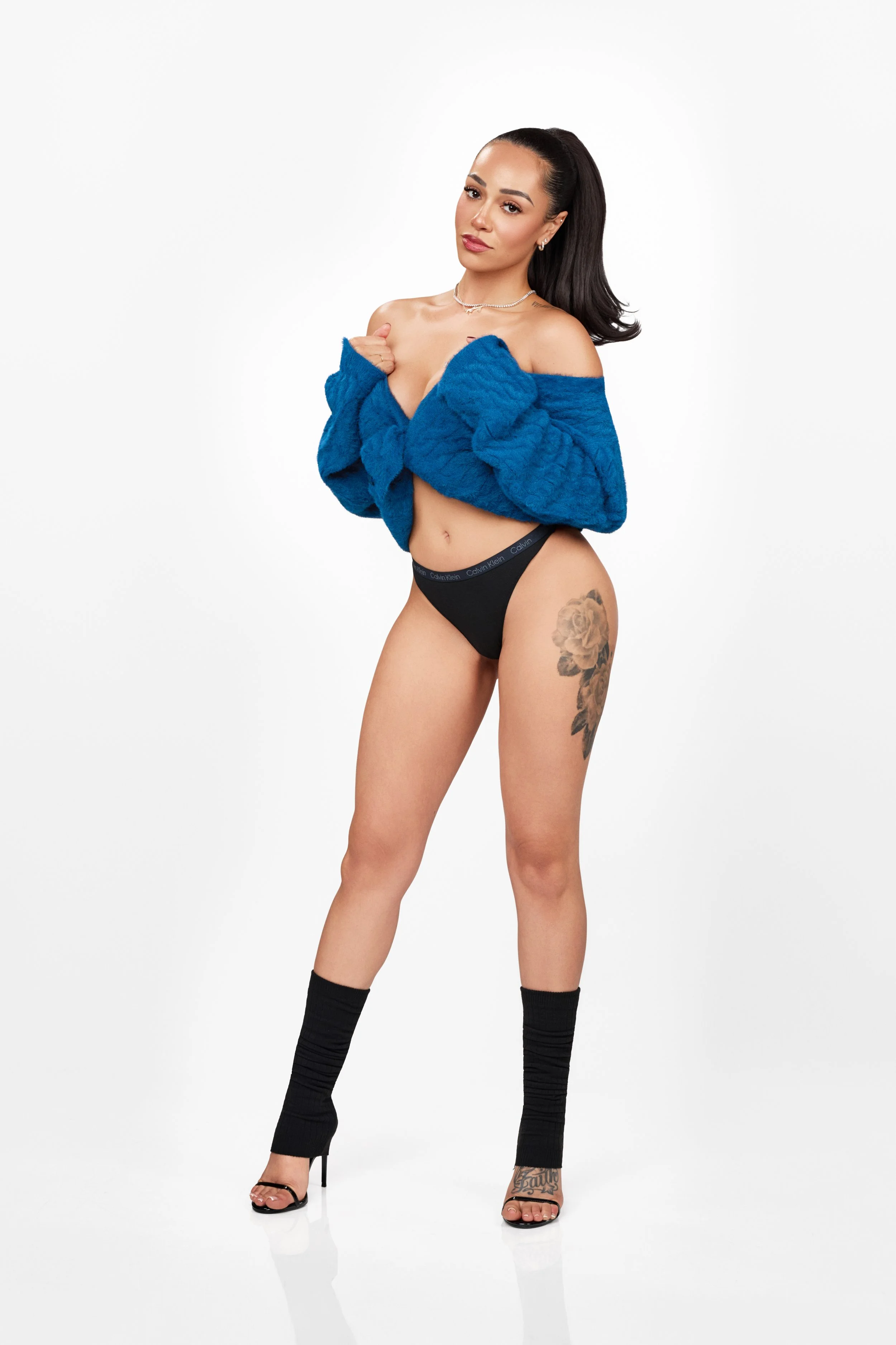 12-01-2025 Kayla C - Studio-6841_(2) 1 4x6 SM.jpg
