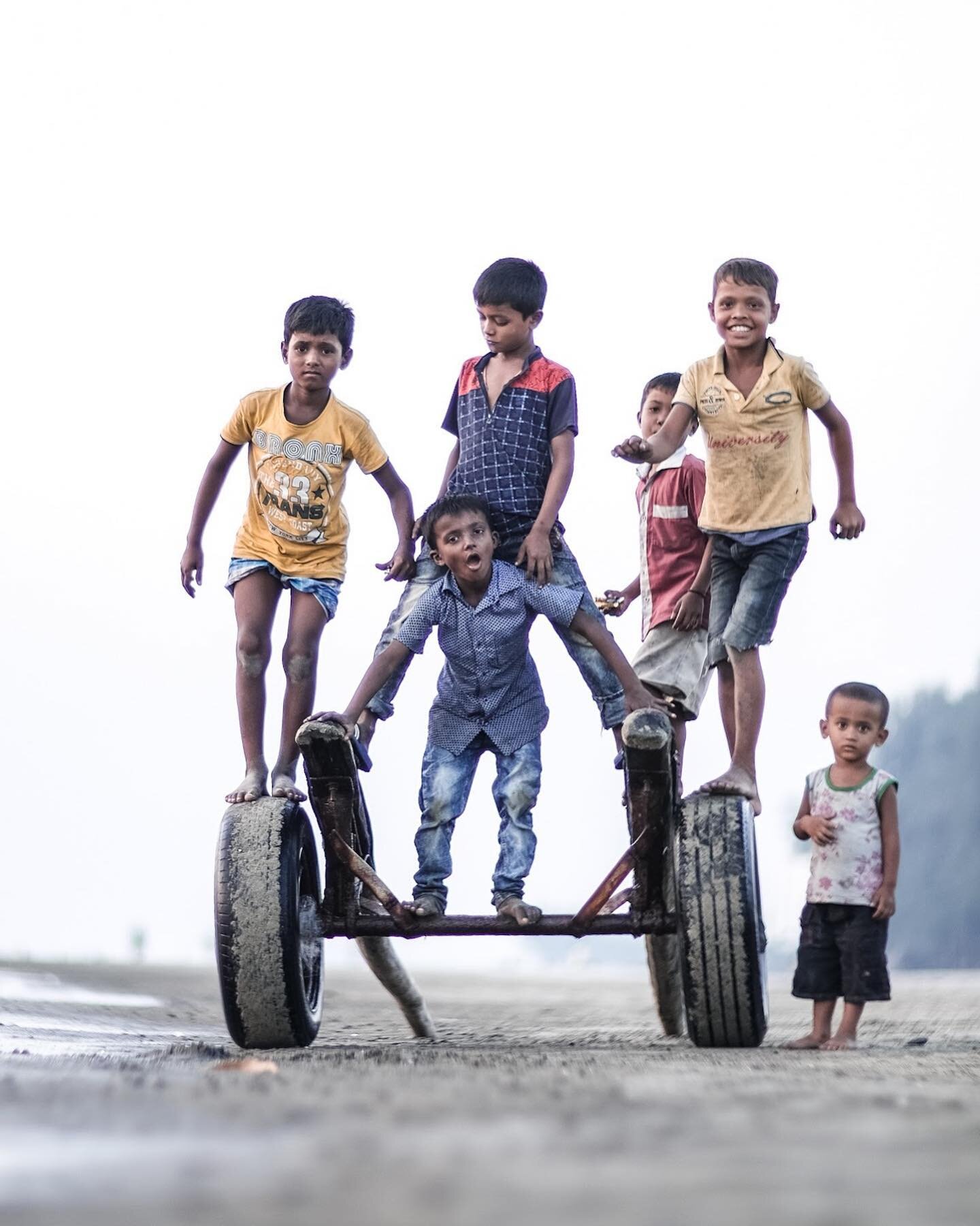 Happiness on wheels 
 
Photo by @nihab_rahman

#nihabrahman
#bangladeshstories
#humansofbangladesh
__________________
#humanitarianaid  #humaninterest
#unhcr_bgd #unicefbangladesh  #coxsbazar #aidworker #documentary  #candidchildhood #bbc #worldpress