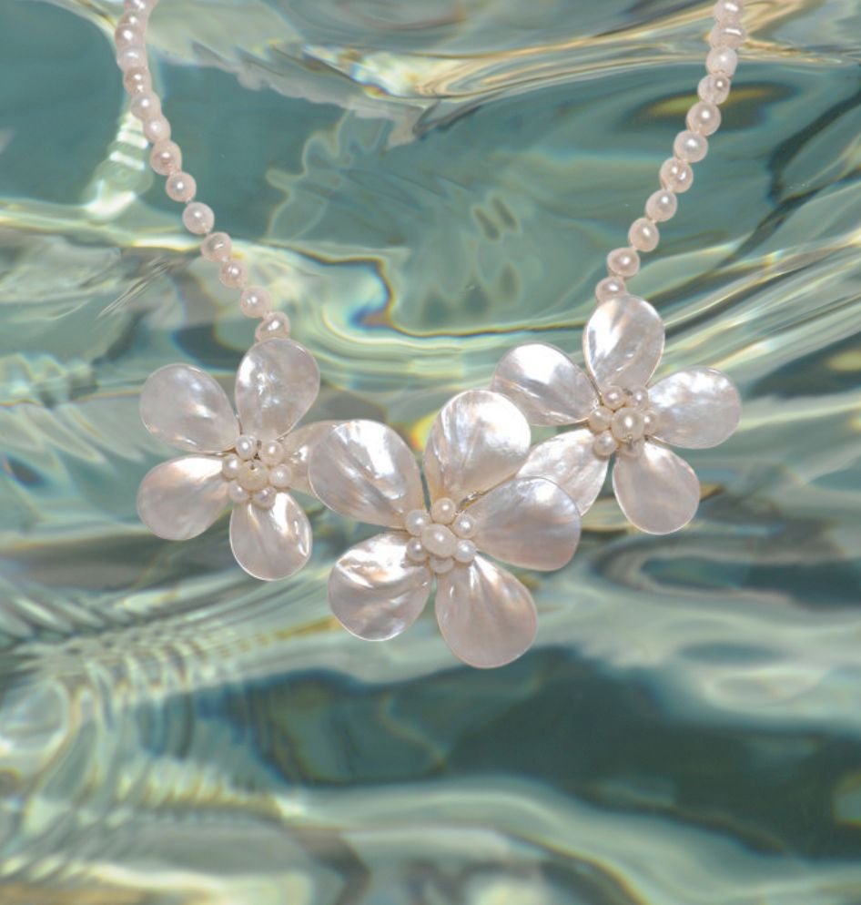 3 Flowers Mother Of Pearl and Freshwater Pearl Necklace