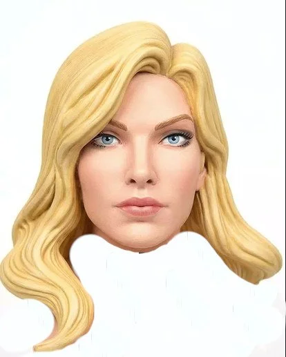 Dinah v802c.jpg